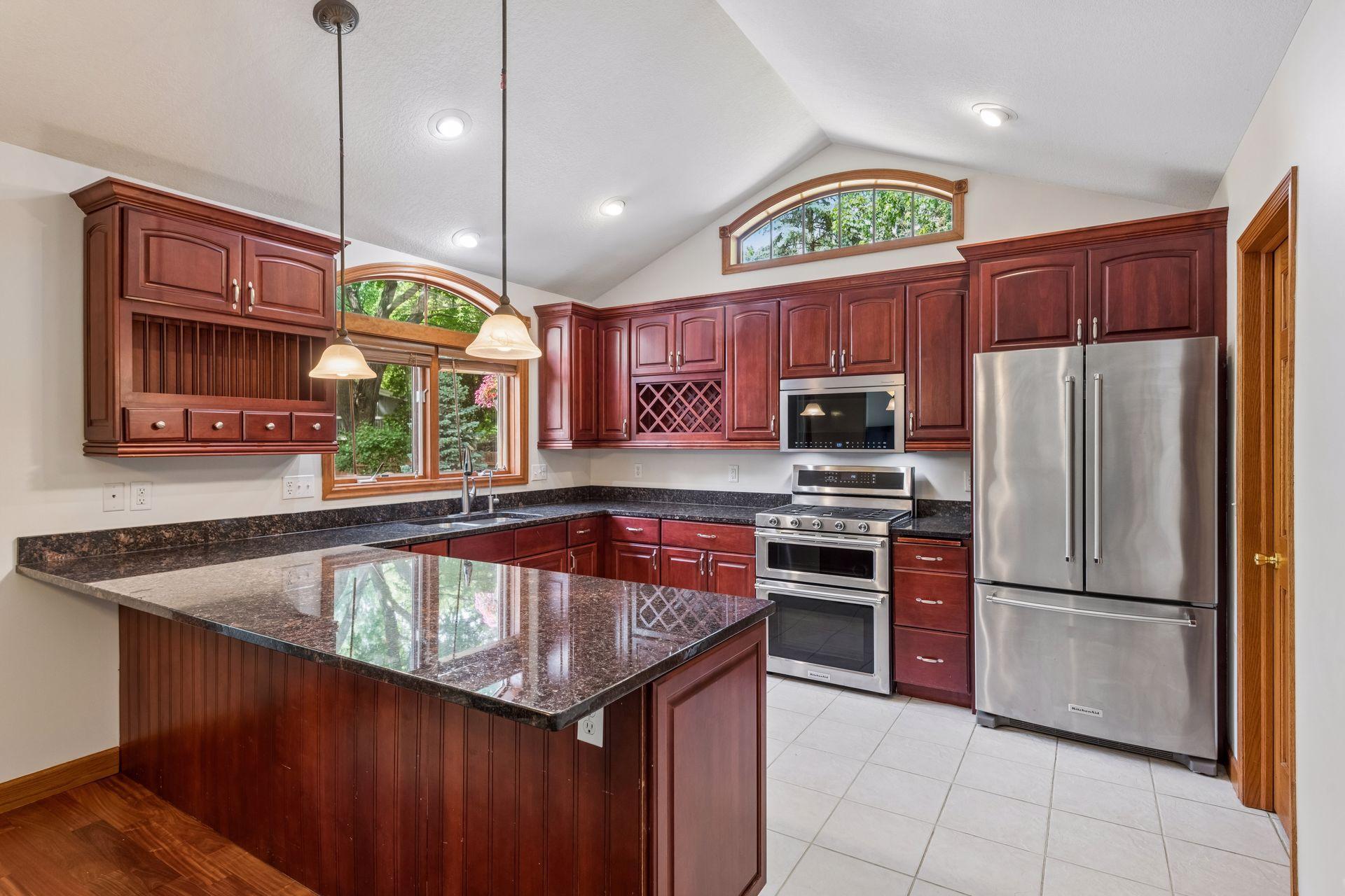 13426 Excelsior Boulevard Property Photo 36