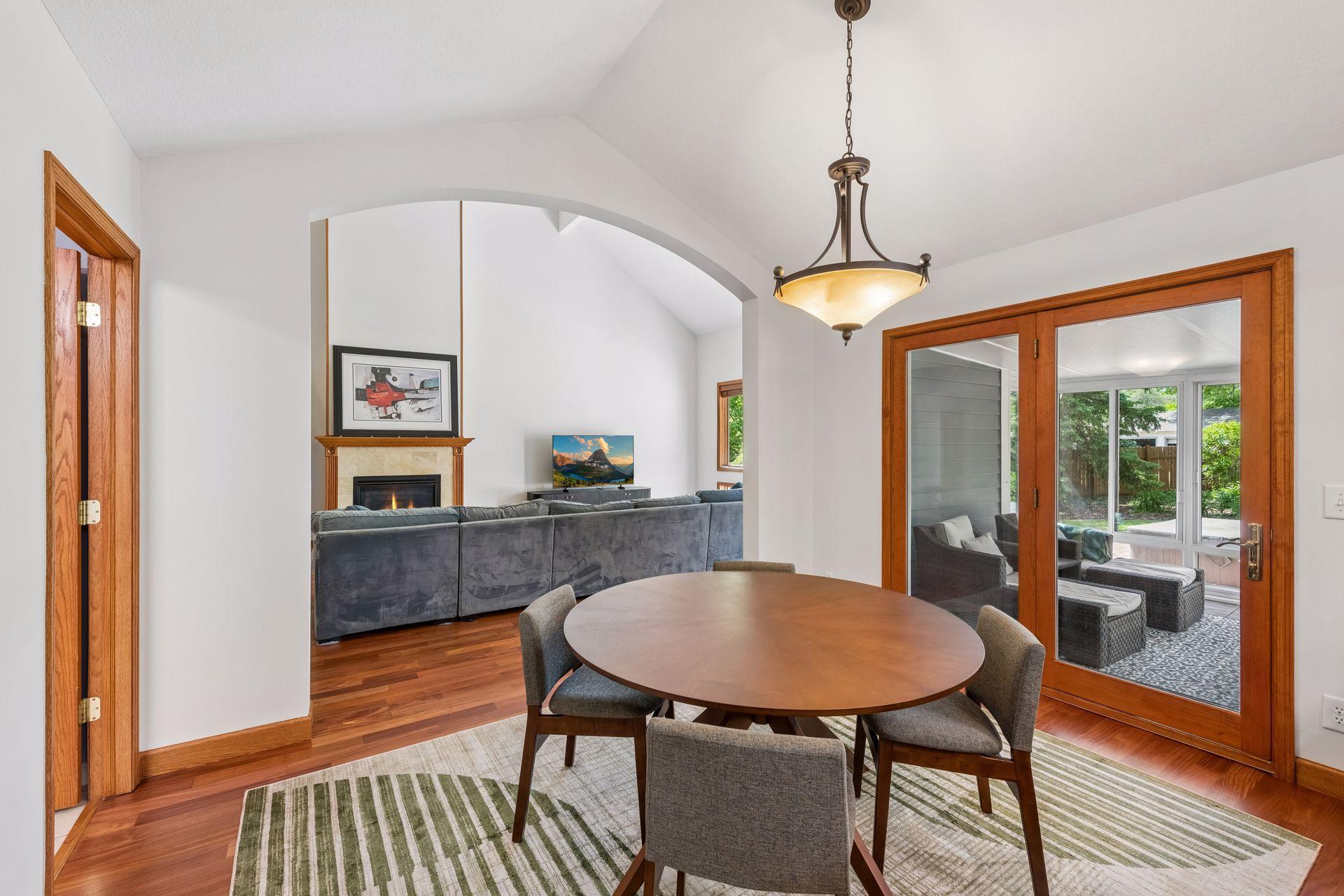 13426 Excelsior Boulevard Property Photo 38
