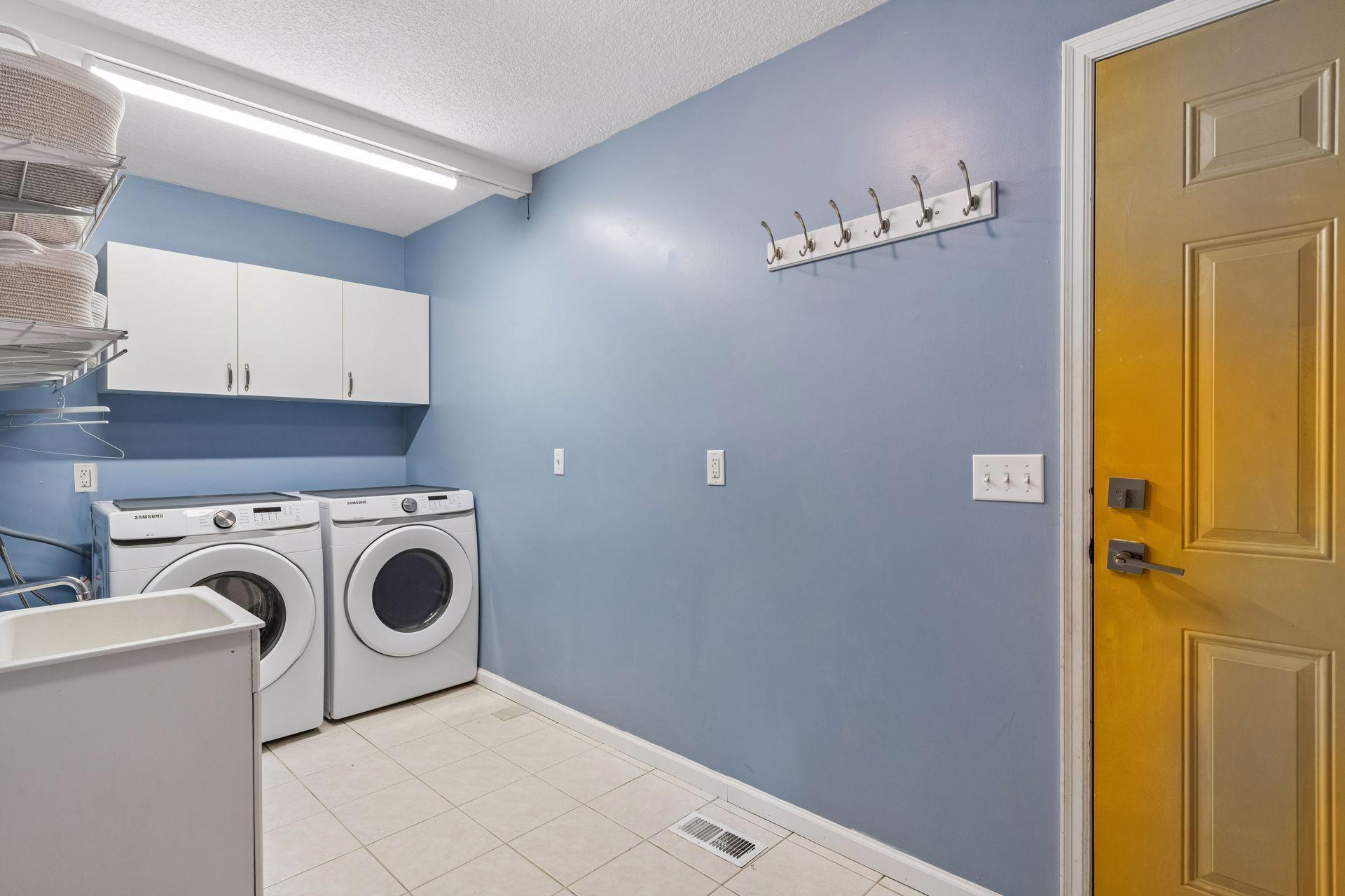 13426 Excelsior Boulevard Property Photo 45