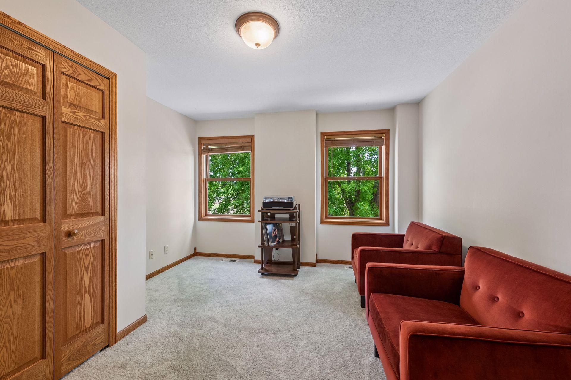 13426 Excelsior Boulevard Property Photo 46