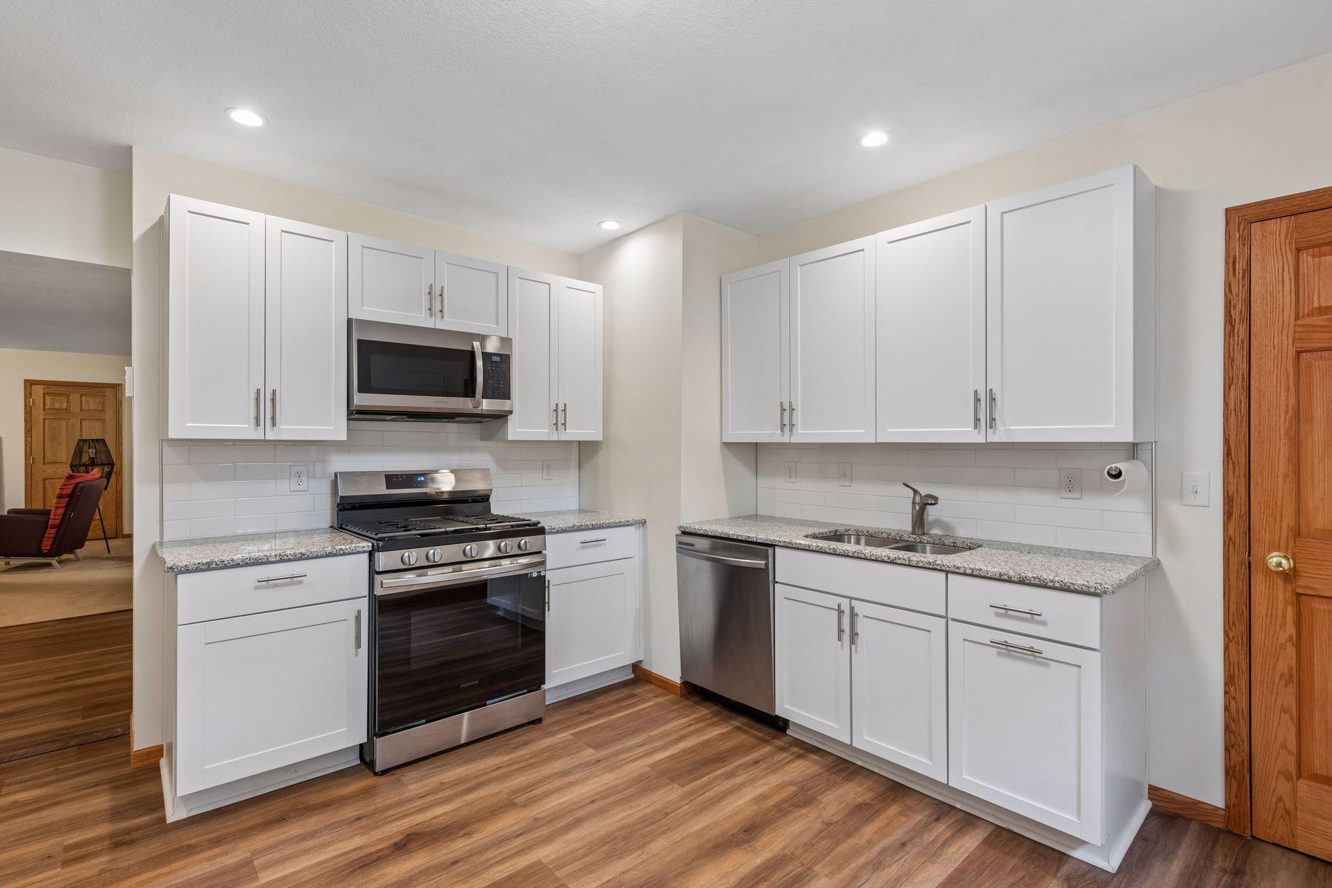 13426 Excelsior Boulevard Property Photo 56