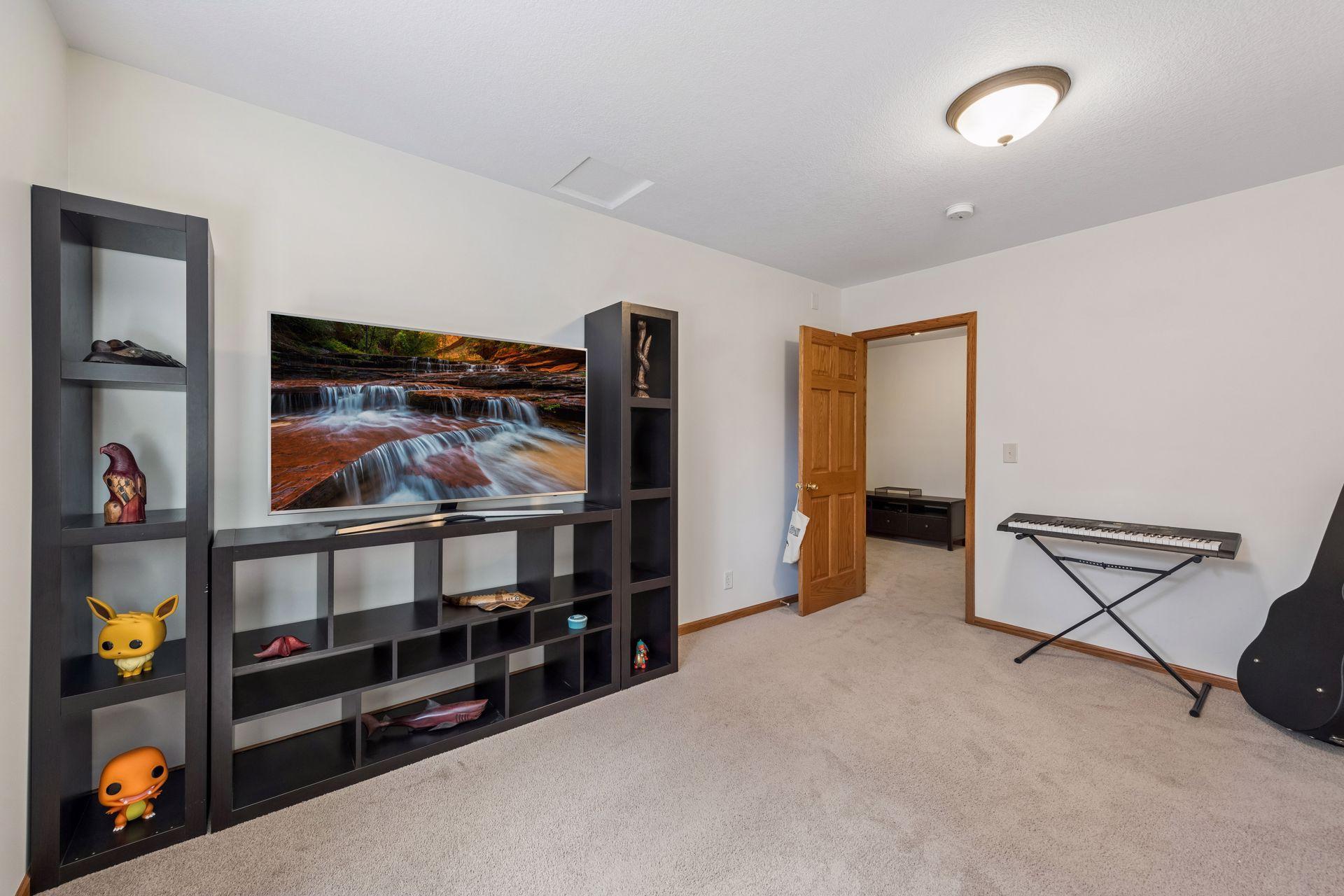 13426 Excelsior Boulevard Property Photo 64