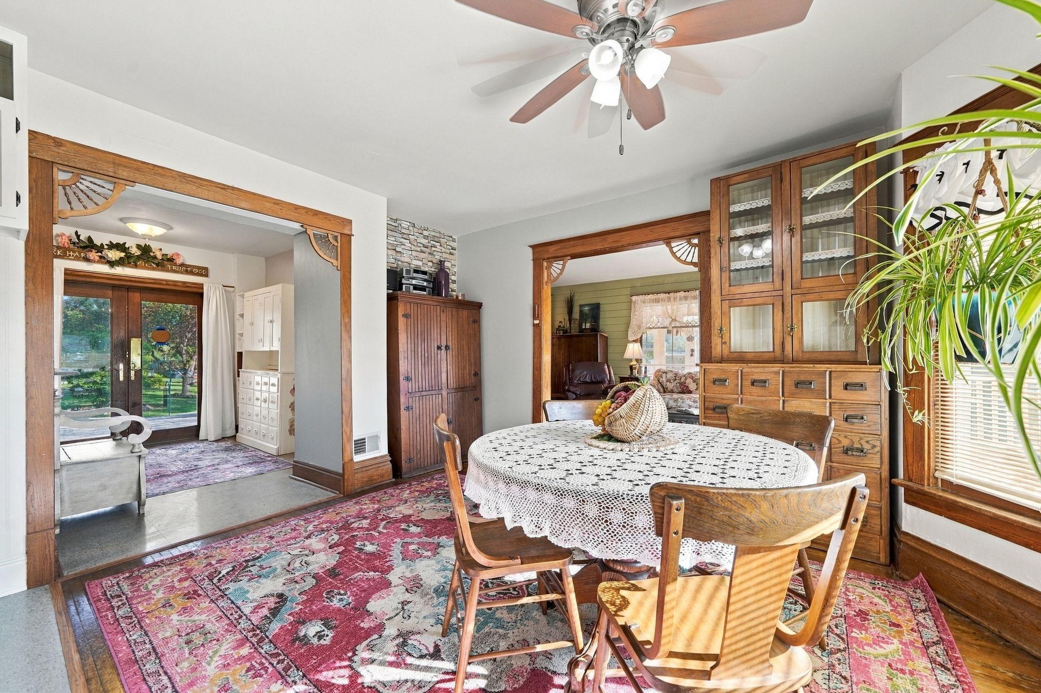 15974 Clayton Avenue E Property Photo 10