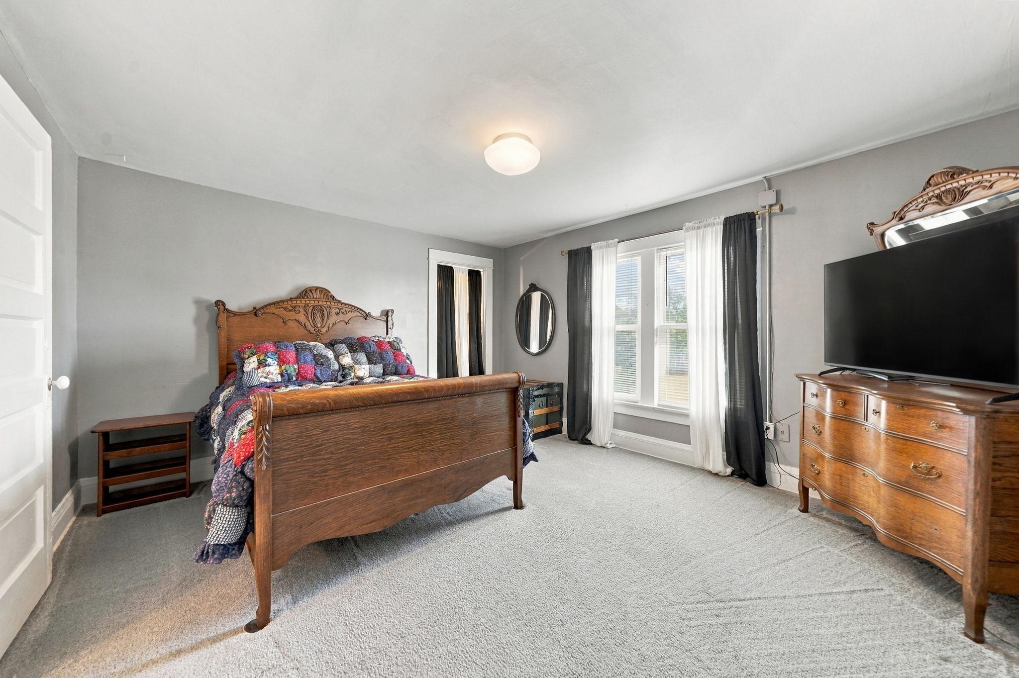 15974 Clayton Avenue E Property Photo 22