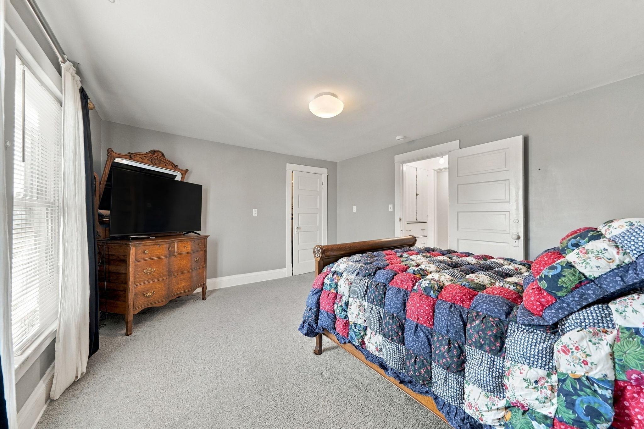 15974 Clayton Avenue E Property Photo 23