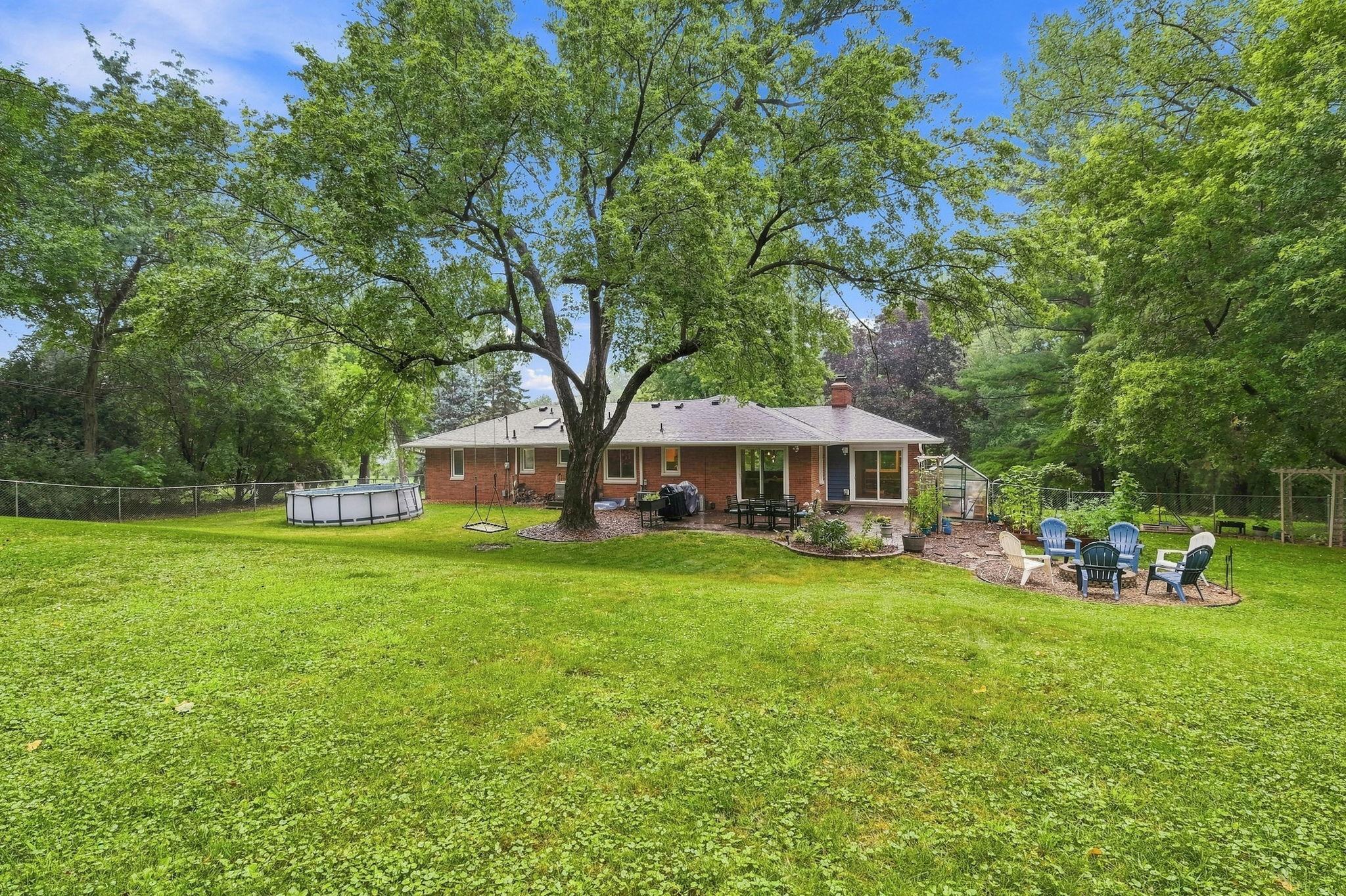 3600 Sunrise Drive E Property Photo 9