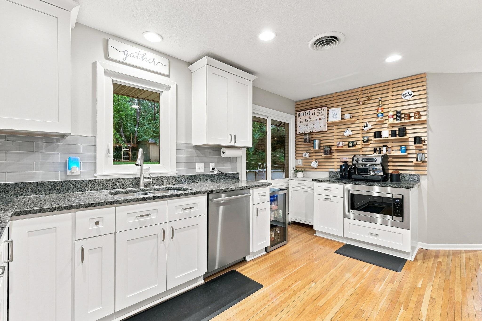 3600 Sunrise Drive E Property Photo 22
