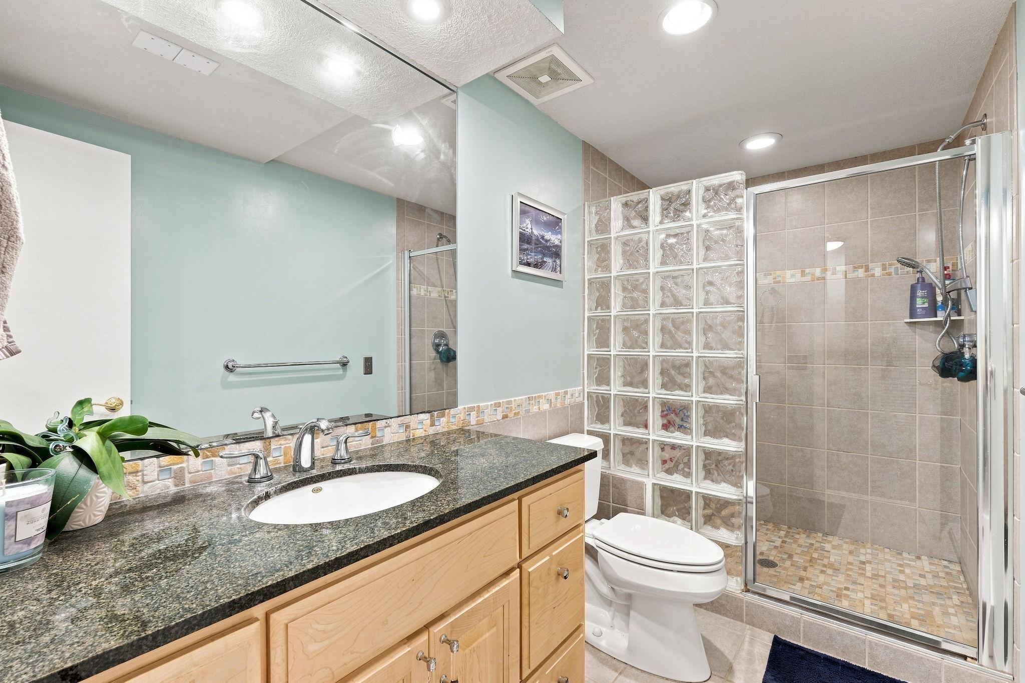 3600 Sunrise Drive E Property Photo 36