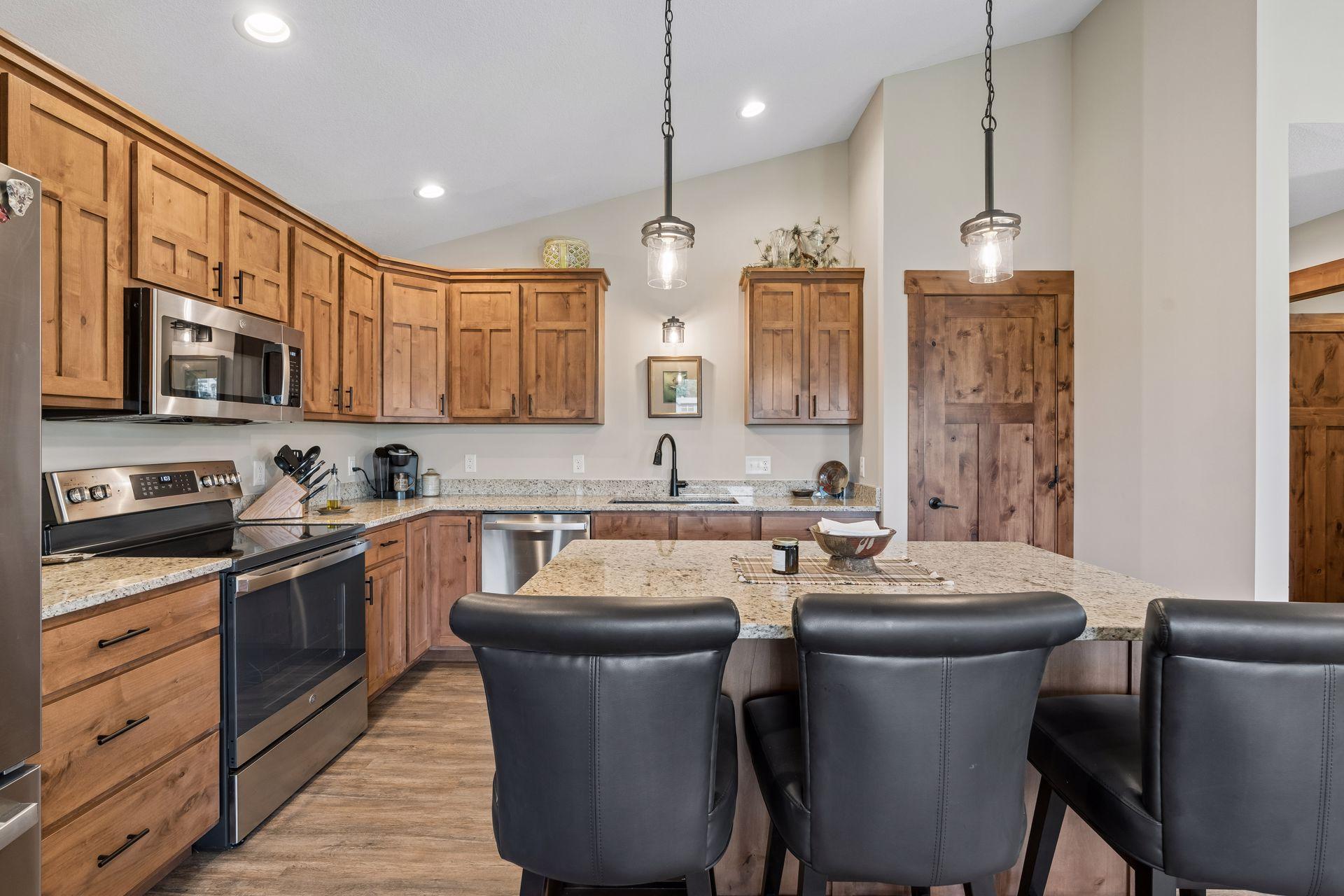 184 Steelhead Drive Property Photo 3