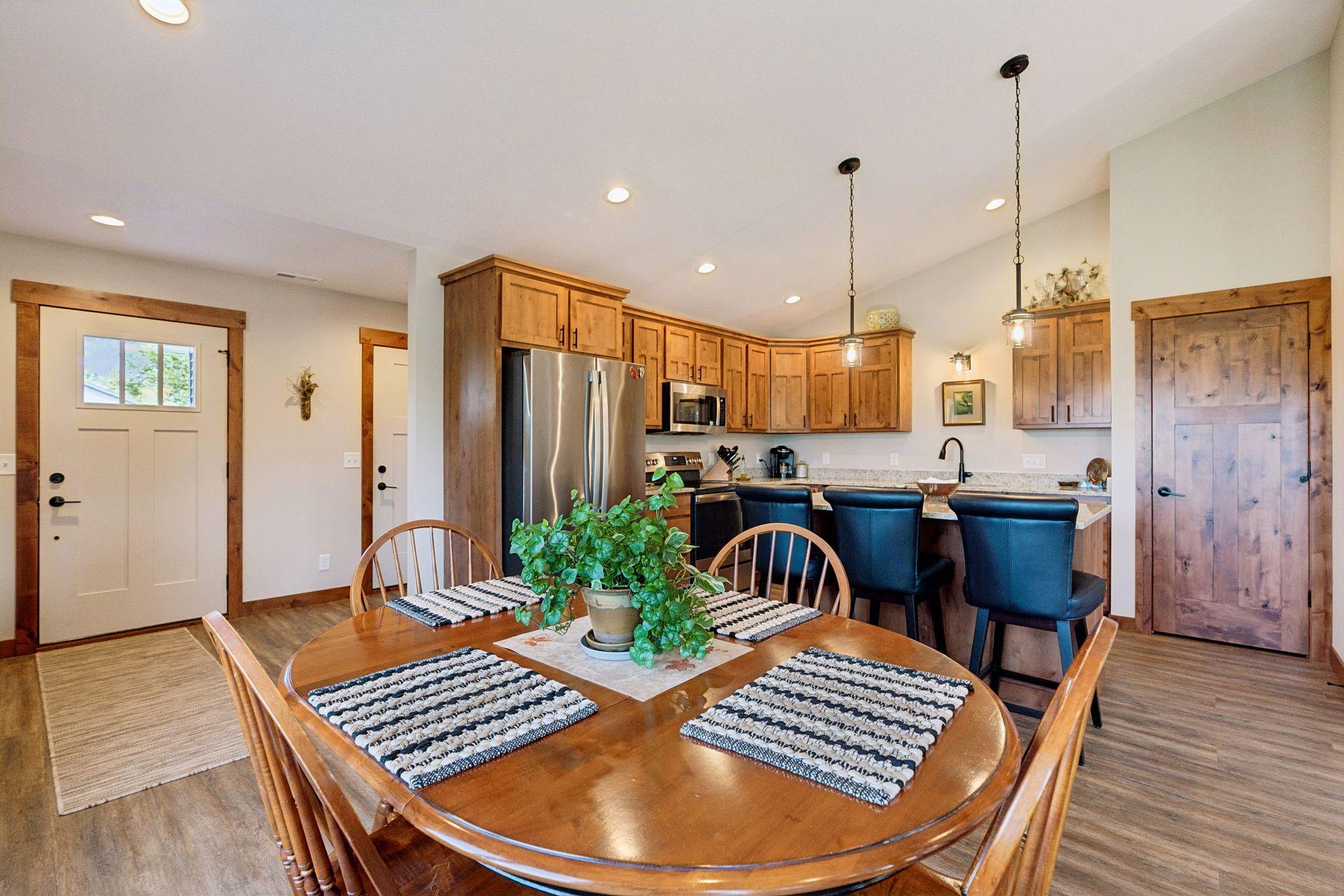 184 Steelhead Drive Property Photo 7