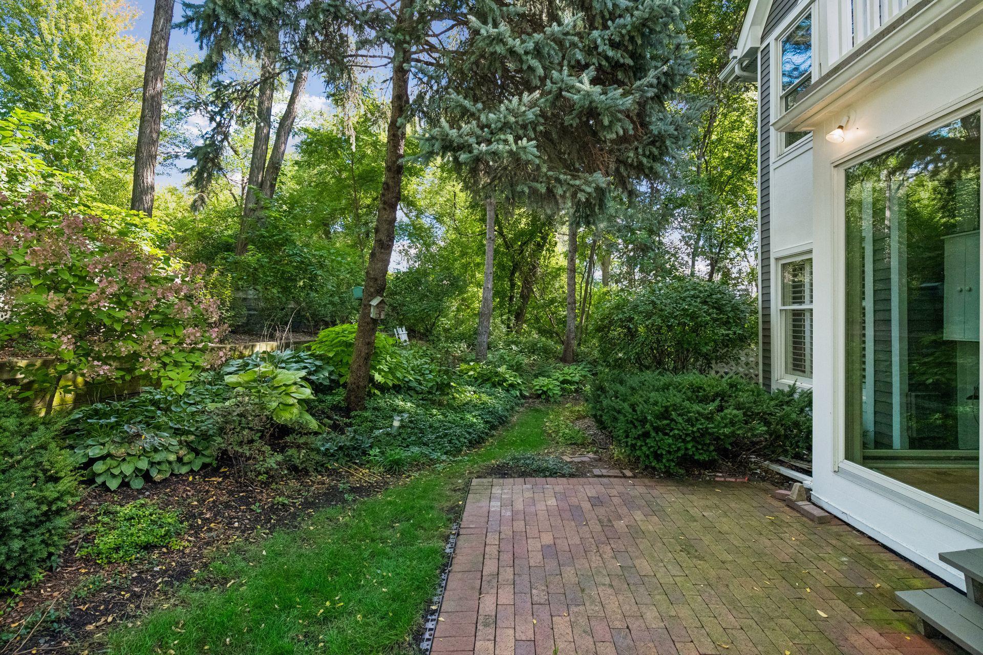 145 Edgewood Court Property Photo 3