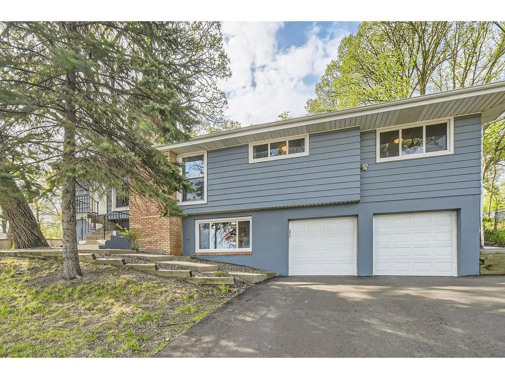 1316 Holdridge Terrace Property Photo 1