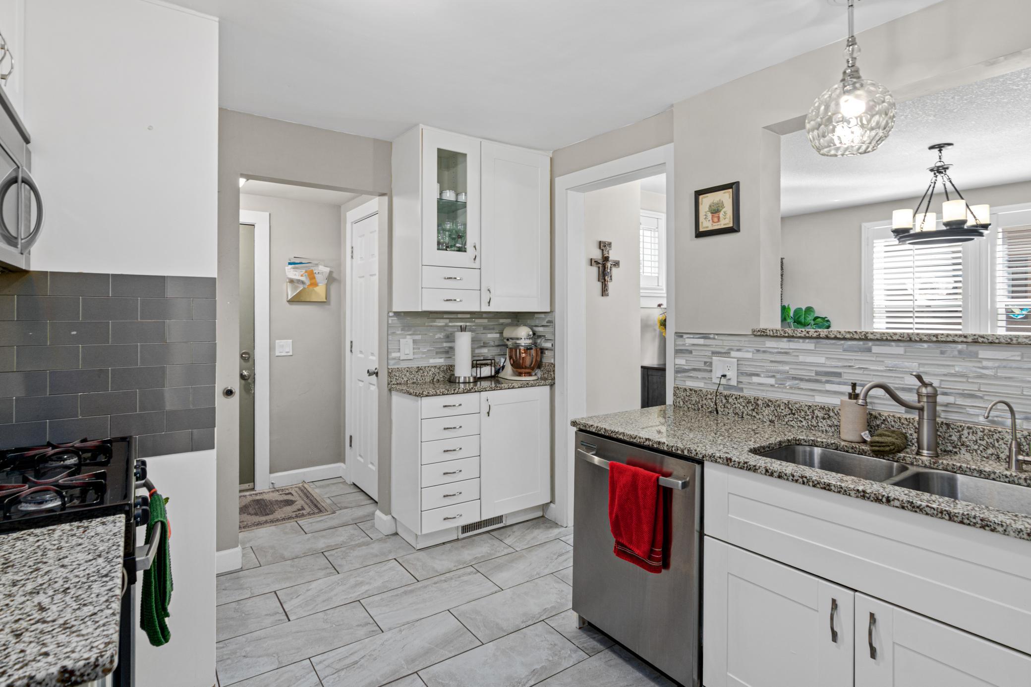 4151 Snelling Avenue Property Photo 2