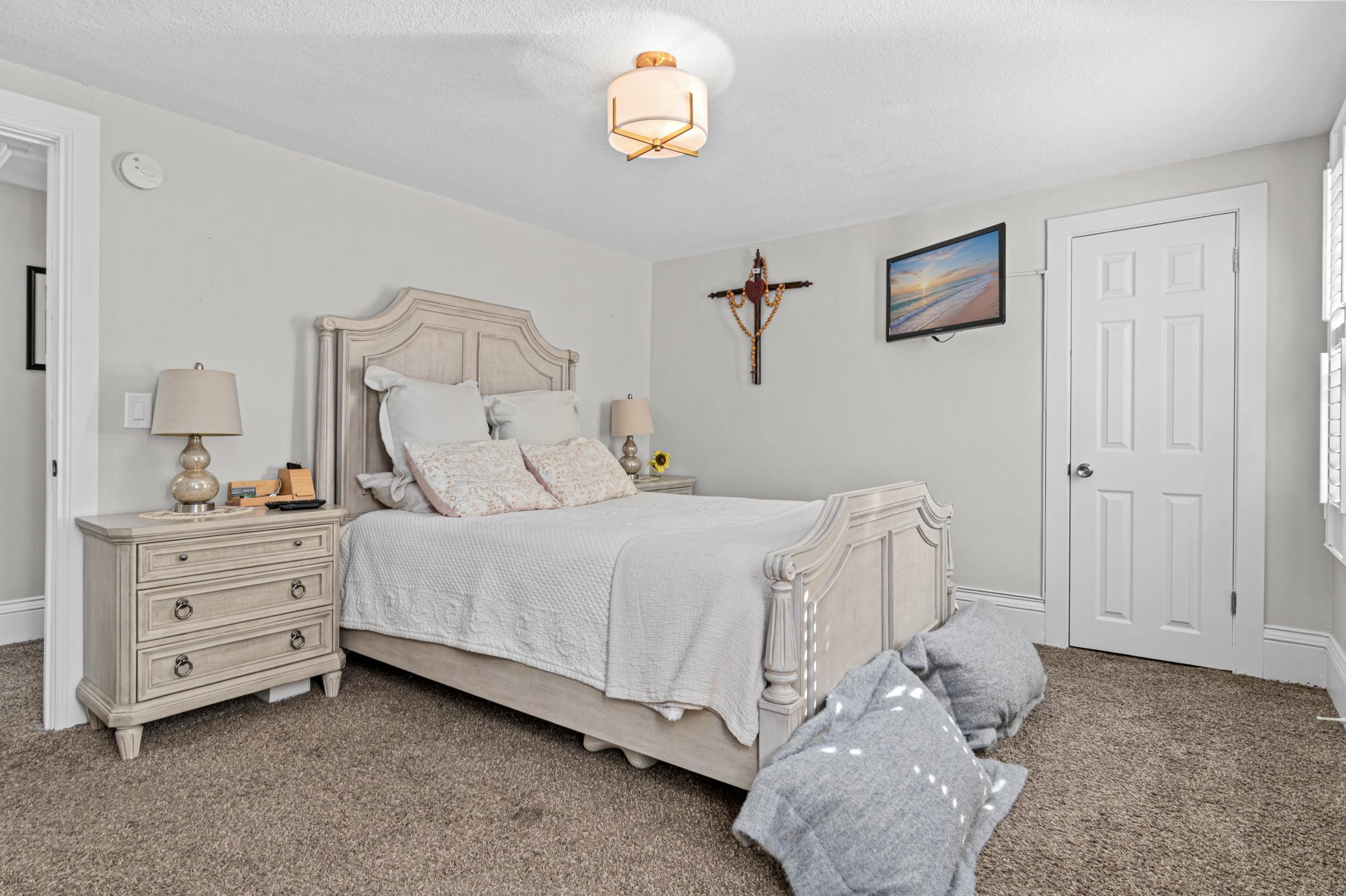 4151 Snelling Avenue Property Photo 7