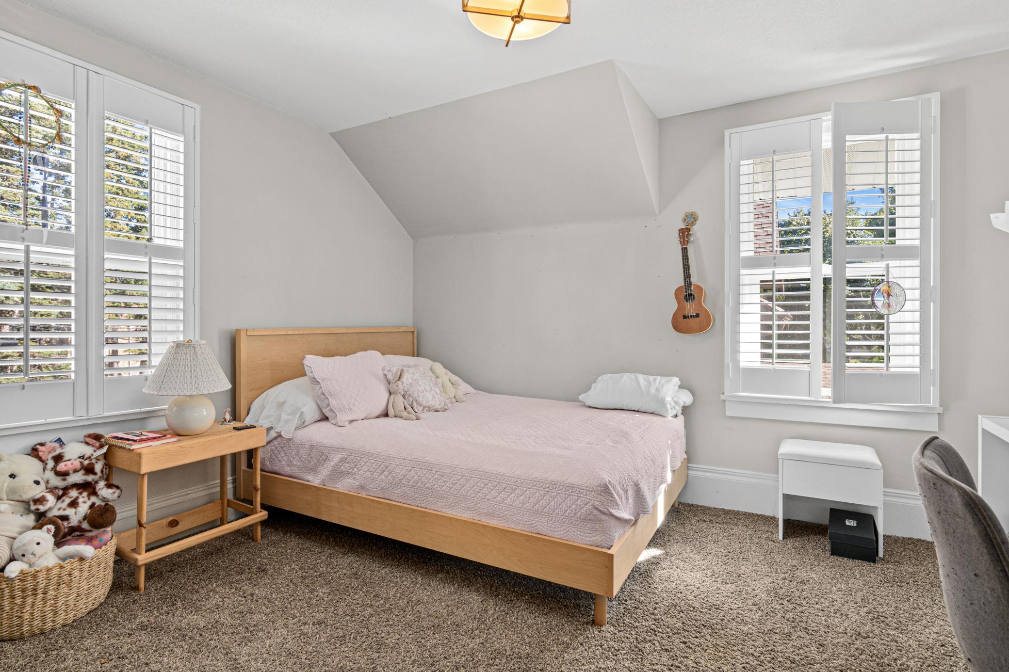 4151 Snelling Avenue Property Photo 16