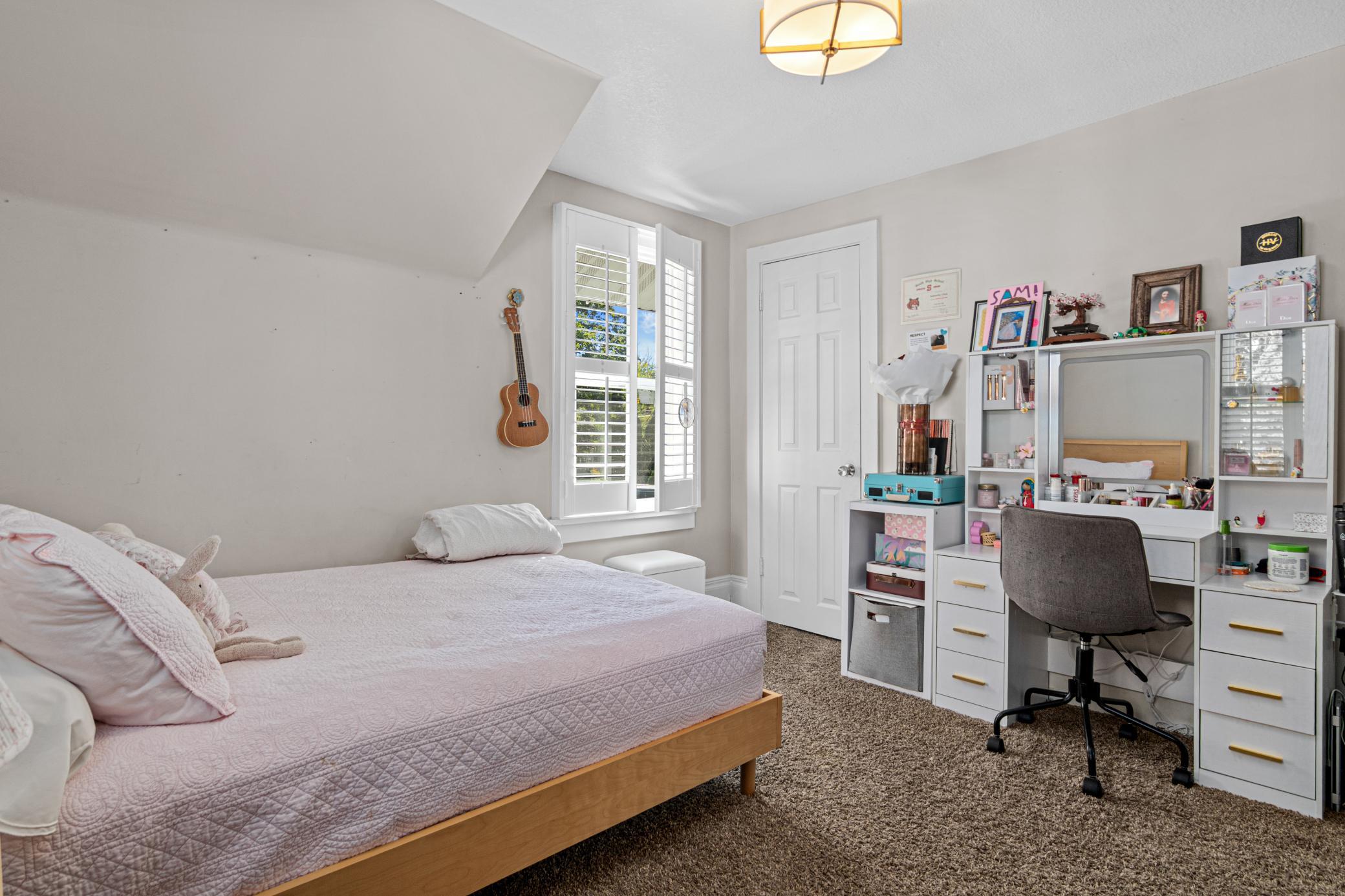 4151 Snelling Avenue Property Photo 19