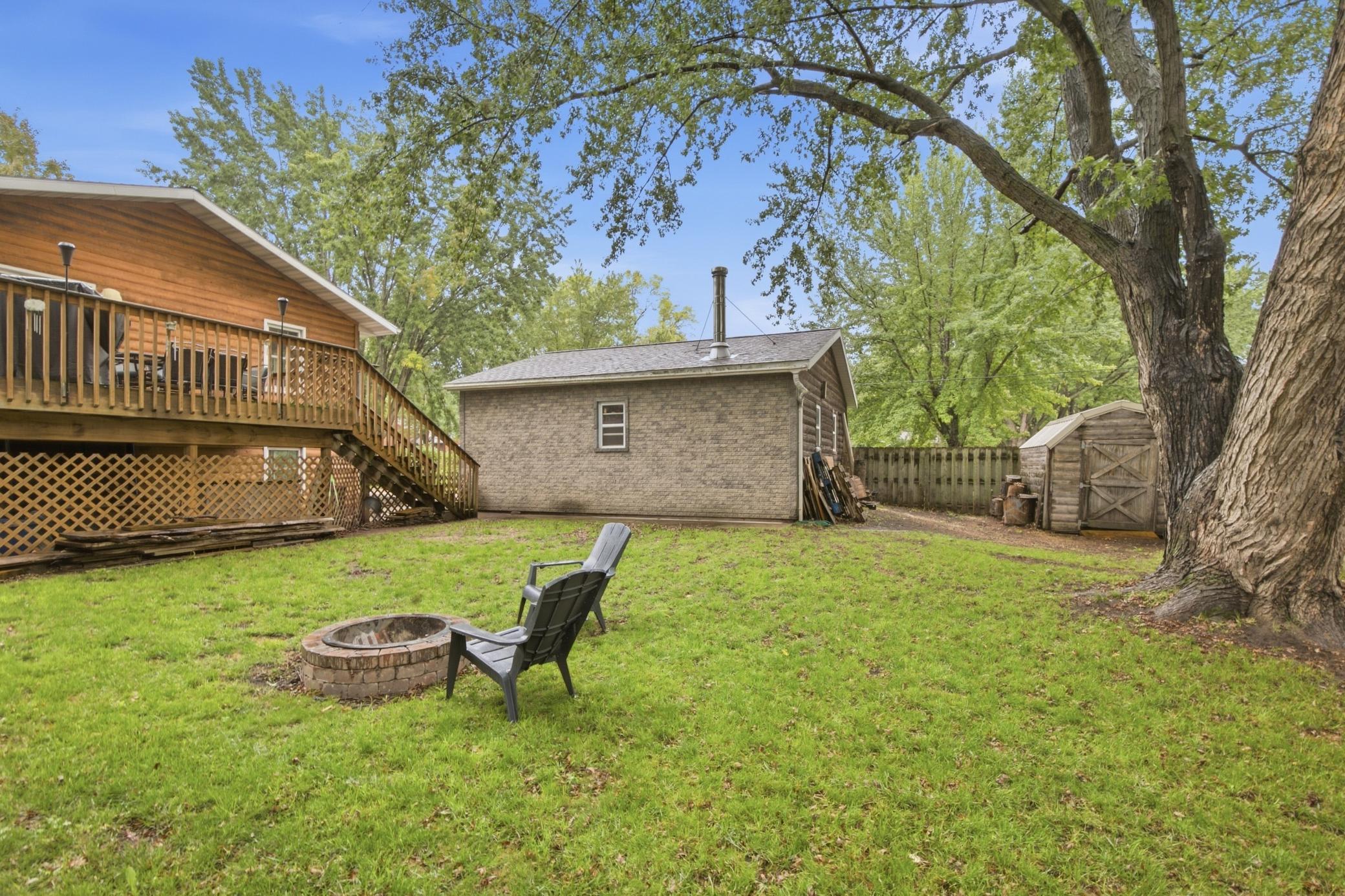 1627 33rd Avenue N Property Photo 5