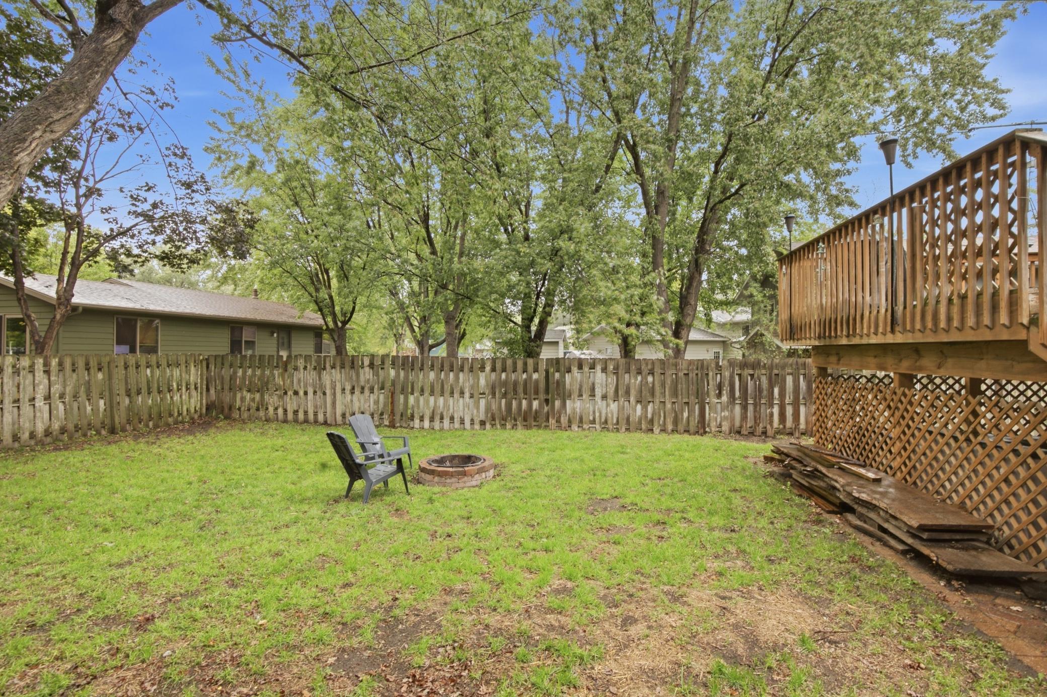 1627 33rd Avenue N Property Photo 6