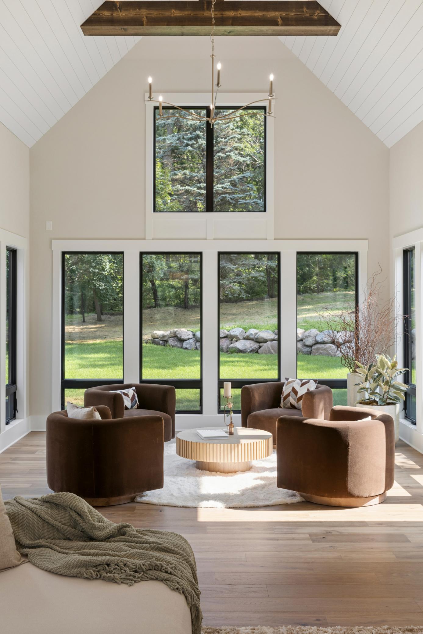 6205 Hillside Road Property Photo 15