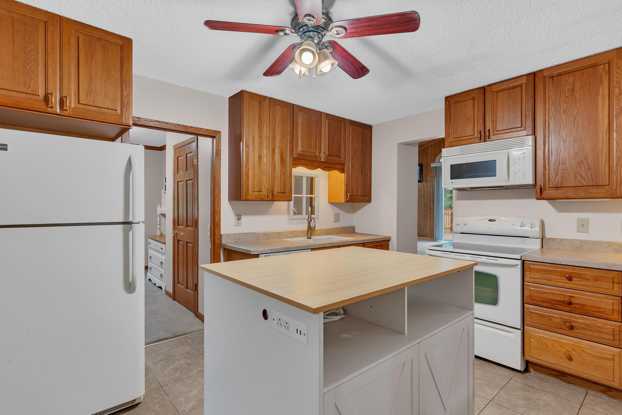 212 21st Street S Property Photo 4