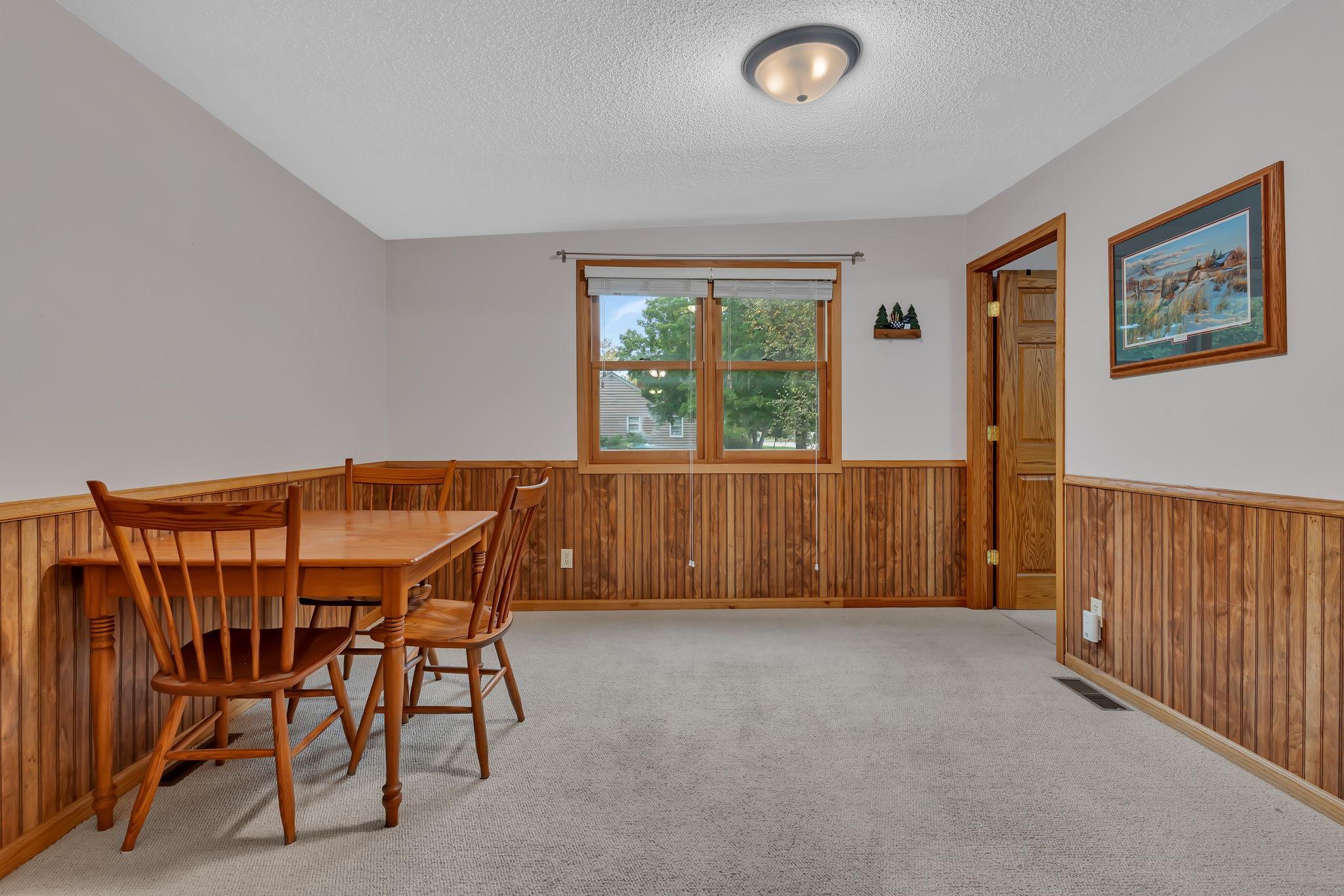 212 21st Street S Property Photo 6