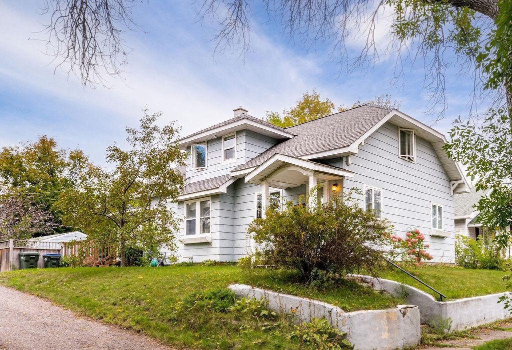 421 10th Street Property Photo 1