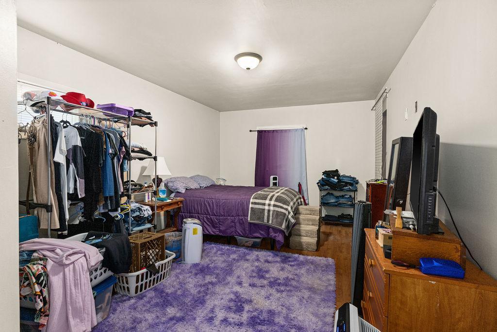 421 10th Street Property Photo 12