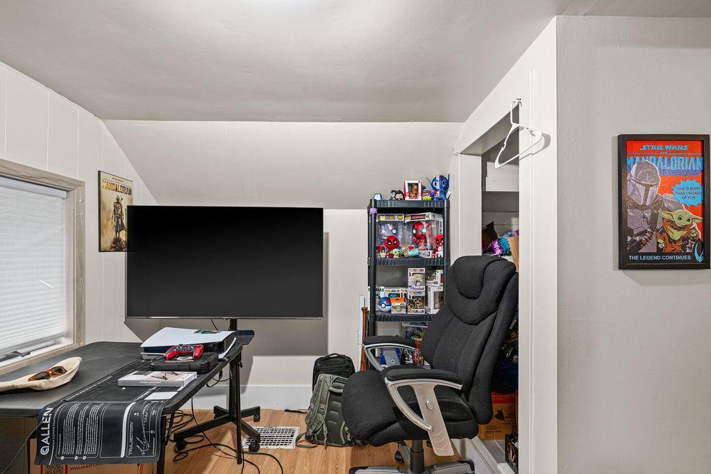 421 10th Street Property Photo 23