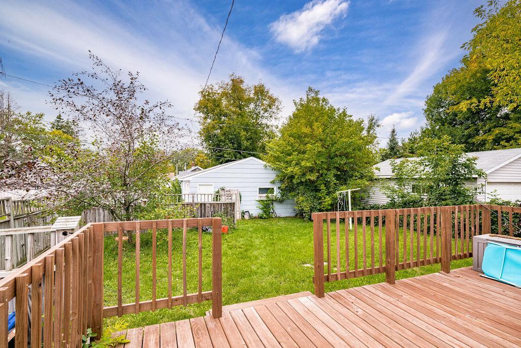 421 10th Street Property Photo 24