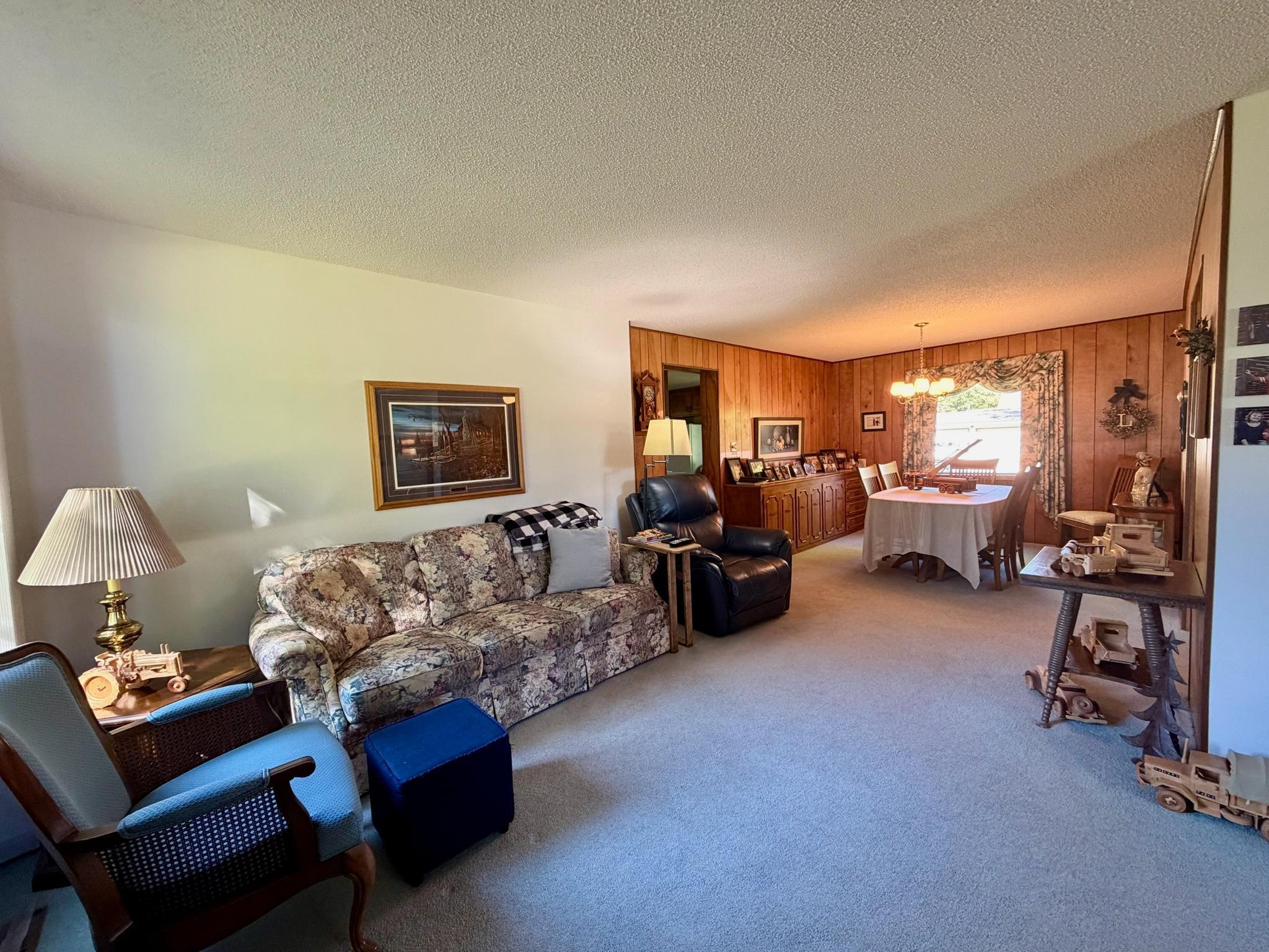 402 3rd Street S Property Photo 10