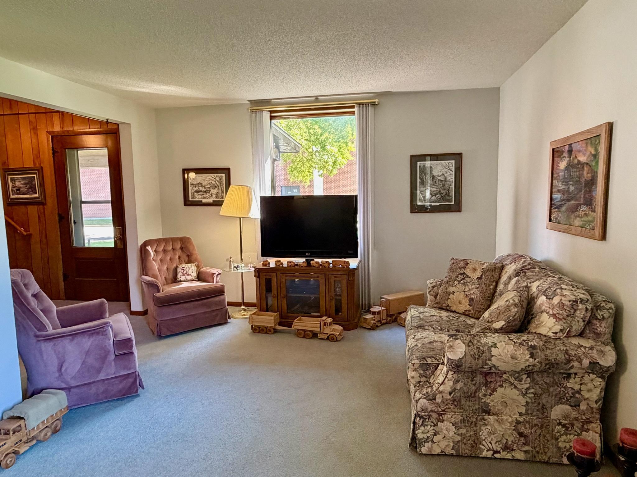 402 3rd Street S Property Photo 11