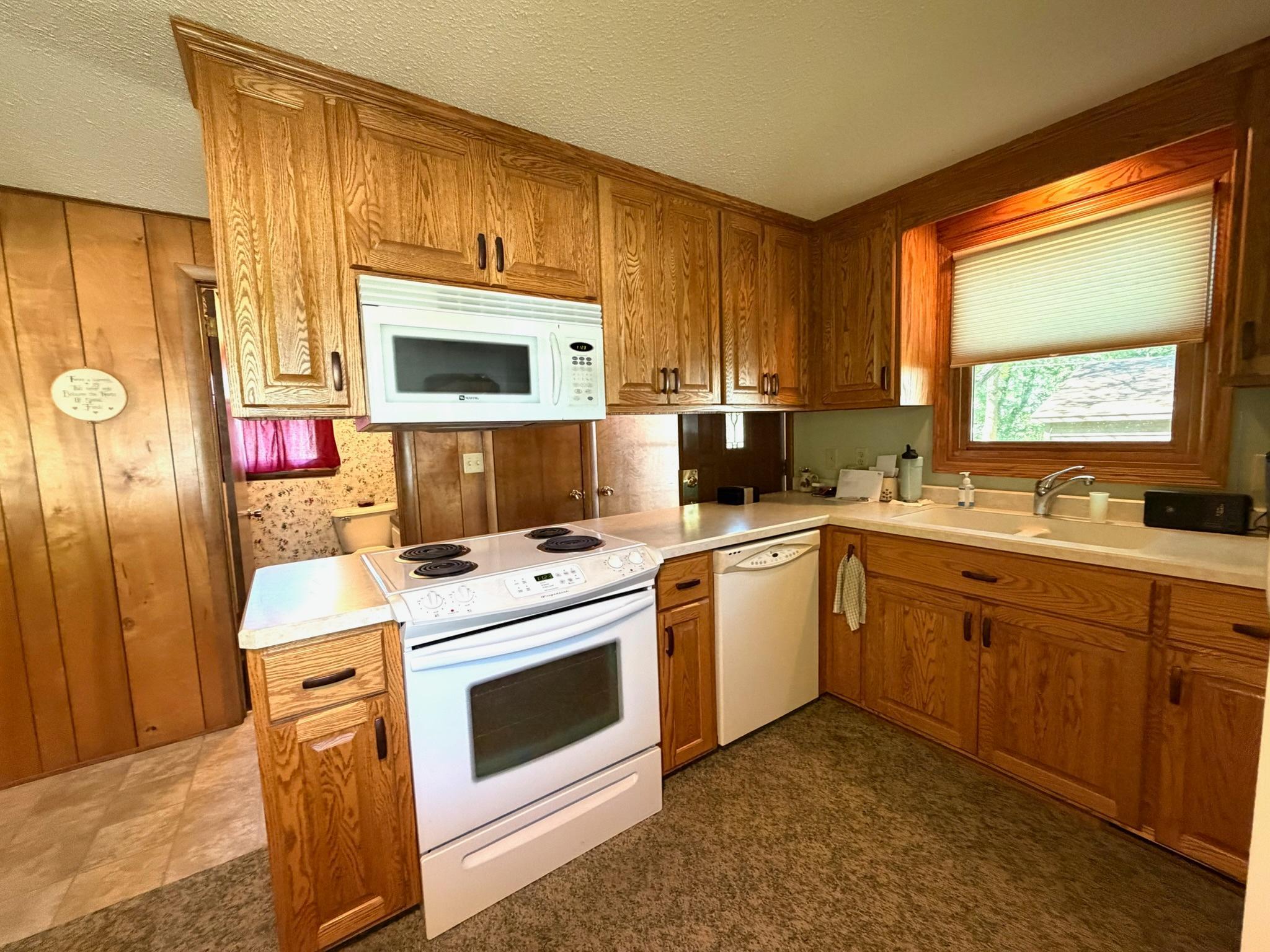 402 3rd Street S Property Photo 15