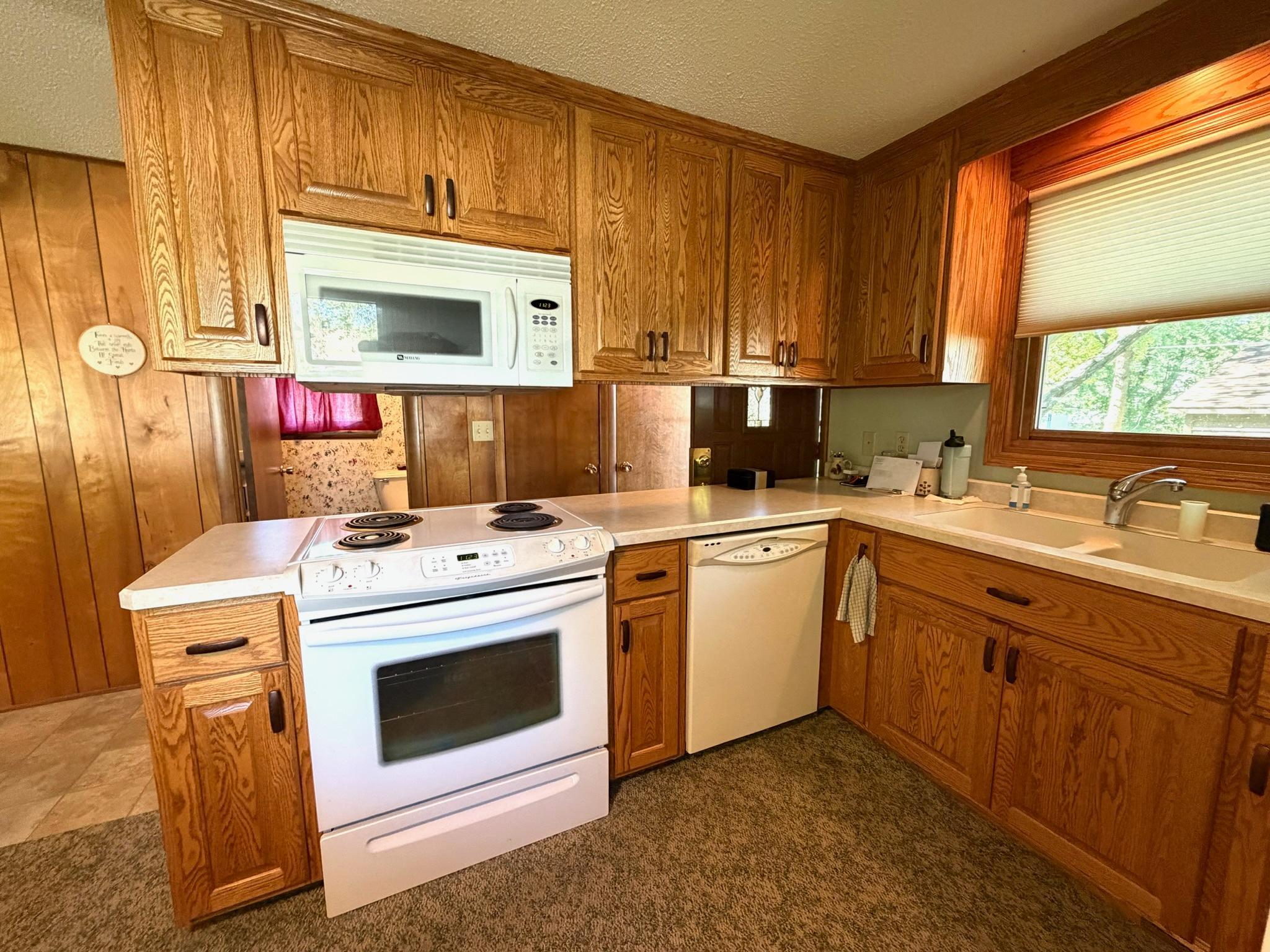 402 3rd Street S Property Photo 17