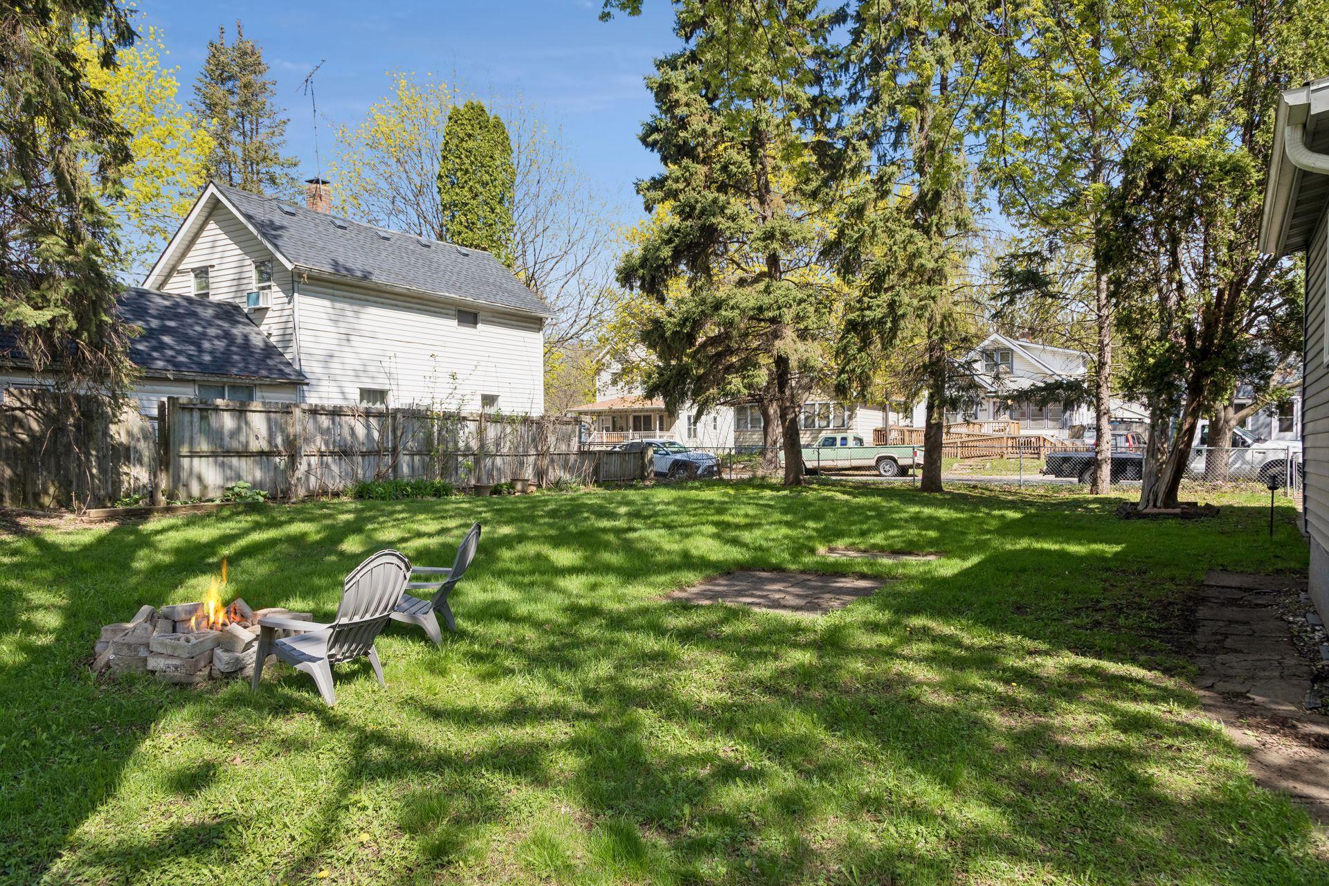 894 Euclid Street Property Photo 23