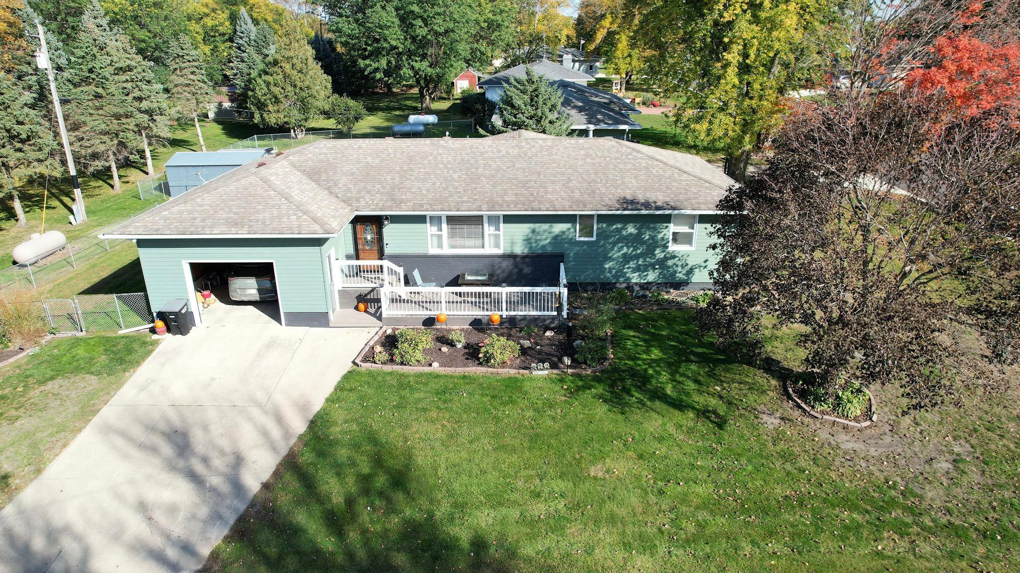 401 N Main Street Property Photo 2
