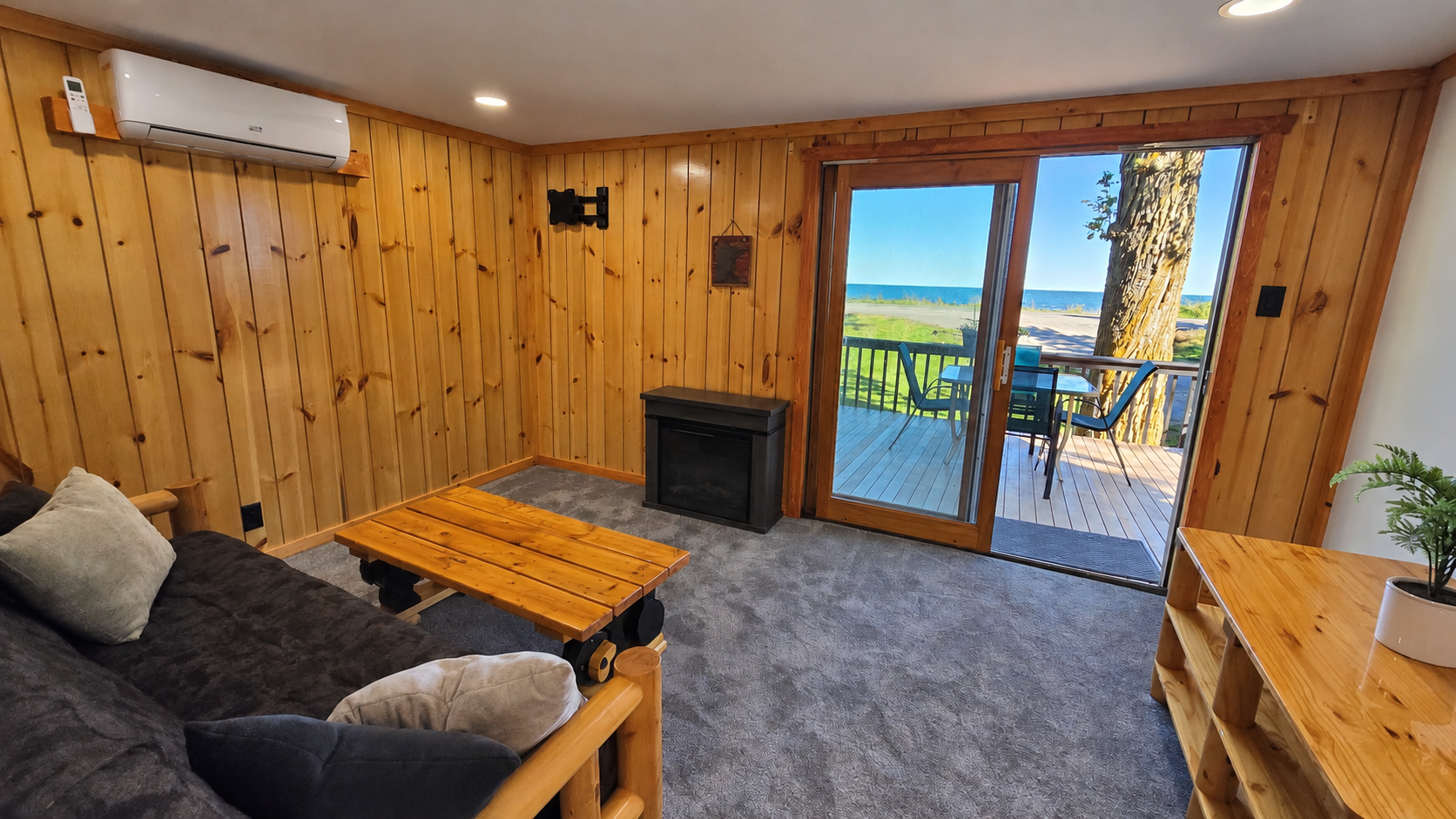 7433 Us Highway 169 Property Photo 4