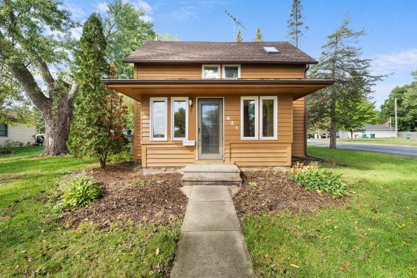 421 Lewis Street Property Photo 1