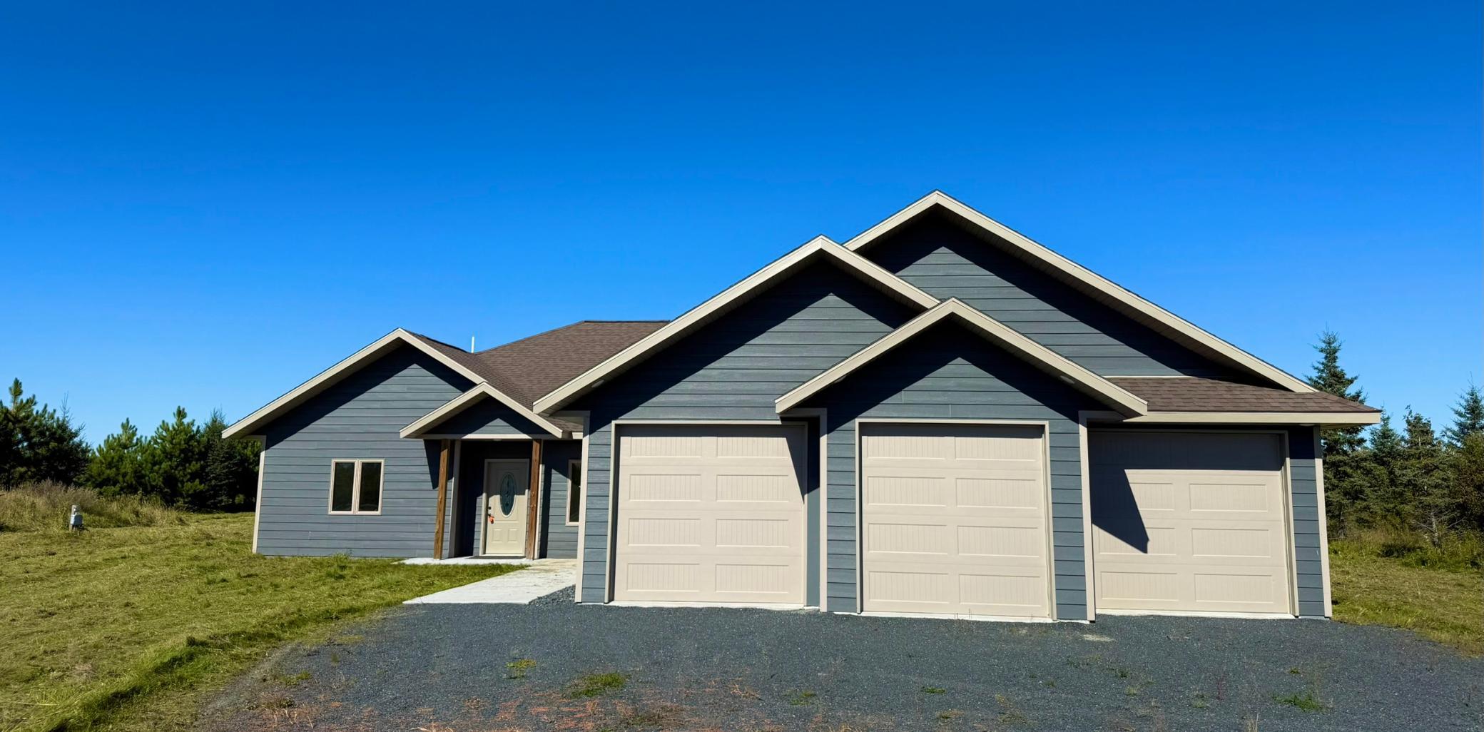 2158 Fighting Sioux Loop NW Property Photo 1