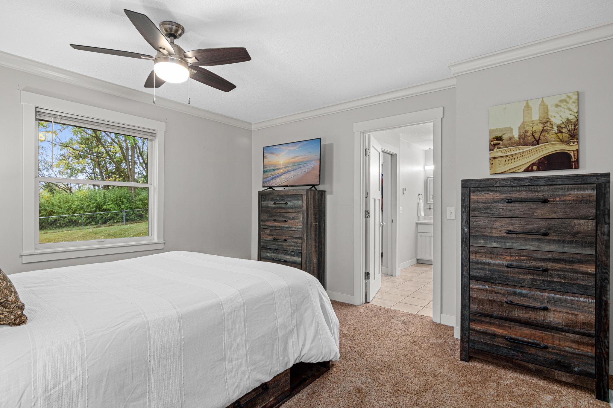 653 Deerwood Drive Property Photo 14