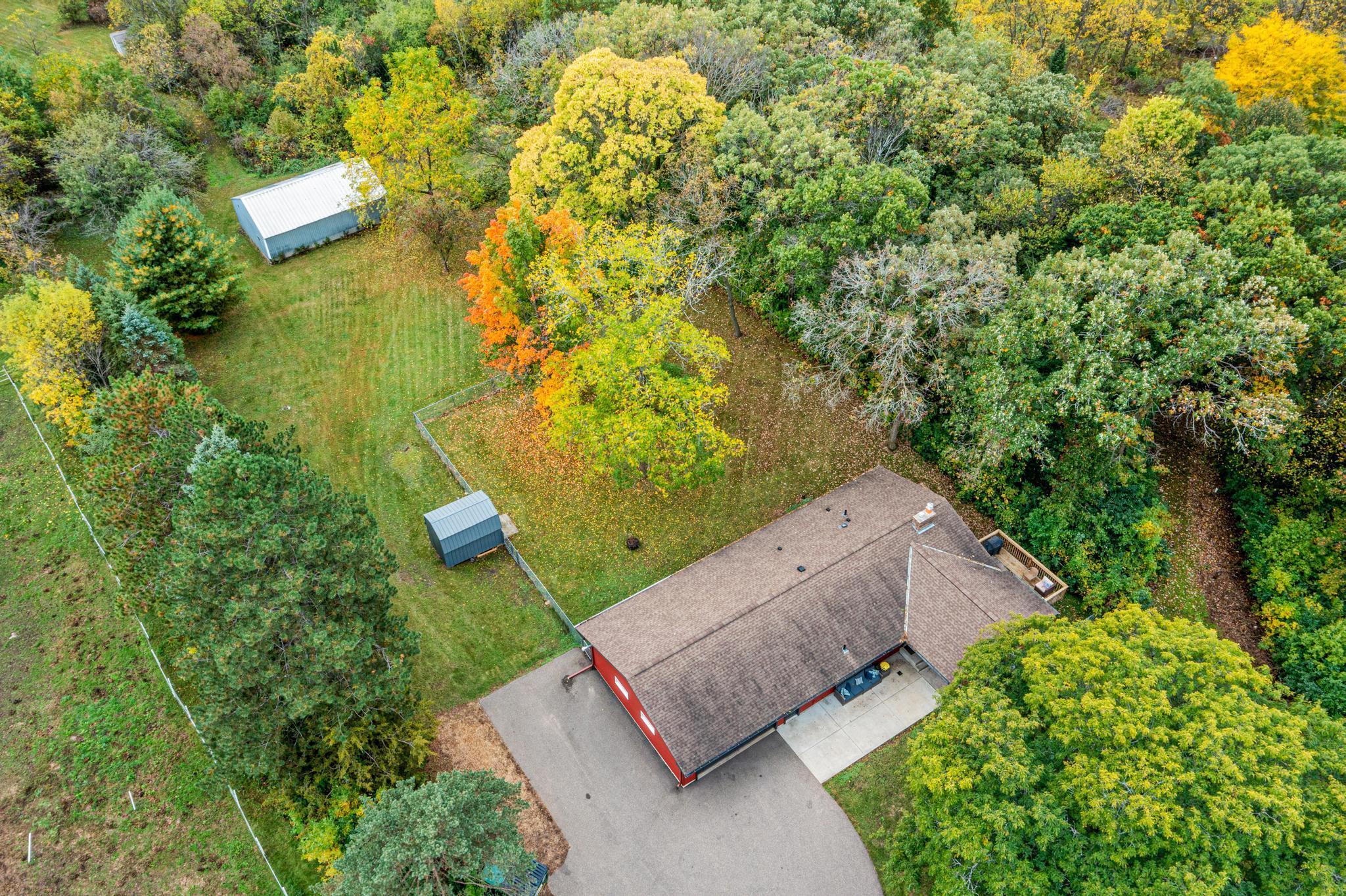 653 Deerwood Drive Property Photo 35