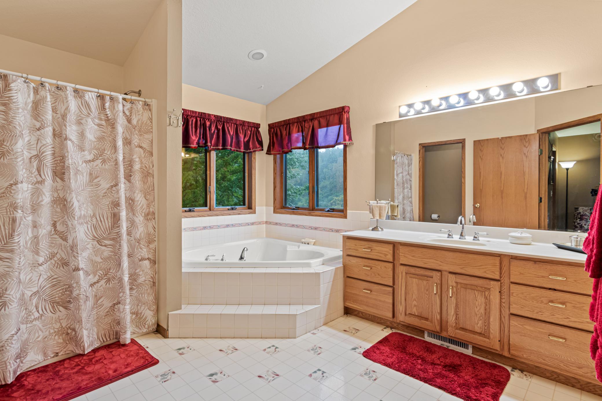 408 Johnson Drive Property Photo 17