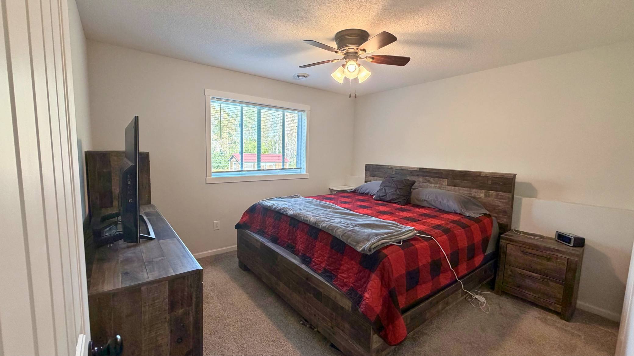 444 Roosevelt Drive Property Photo 12