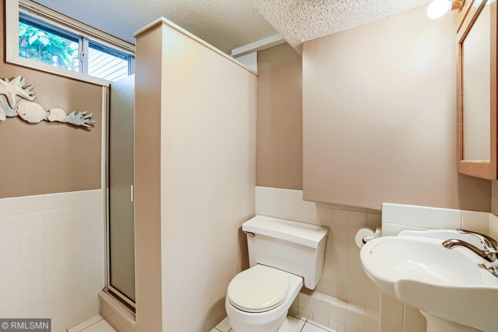 501 17th Street E Property Photo 19