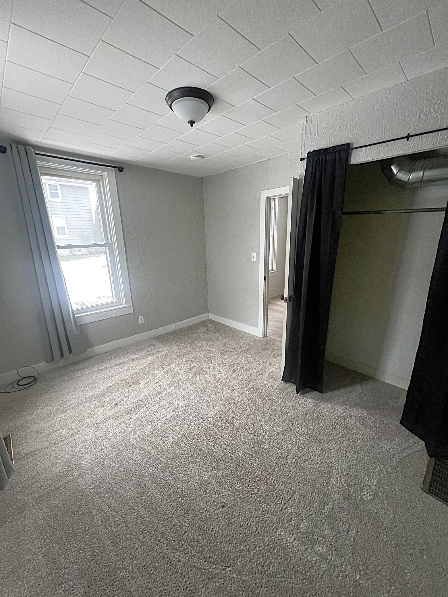 130 6th Street Sw Property Photo 4