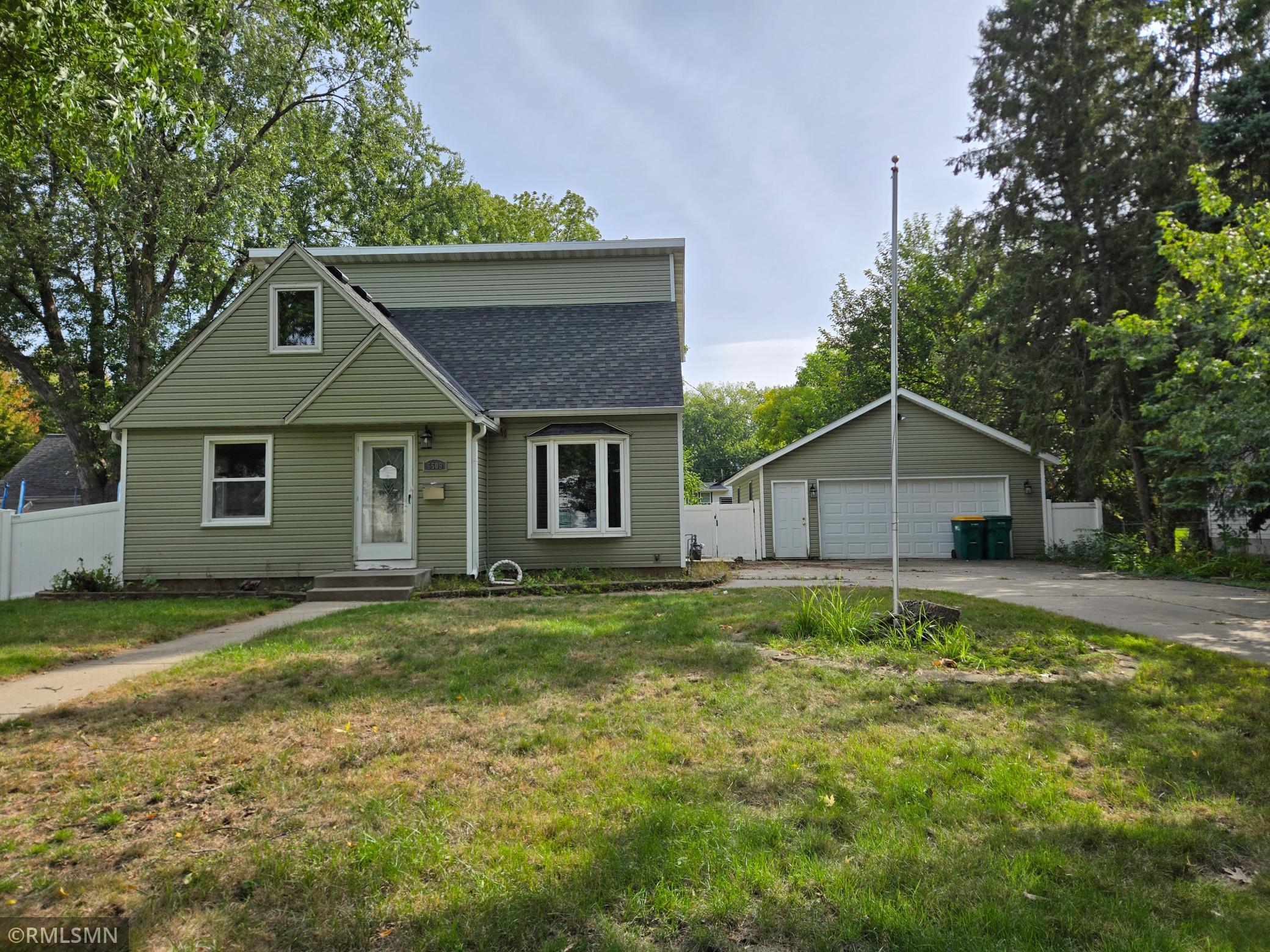 6509 2nd Avenue S Property Photo 1