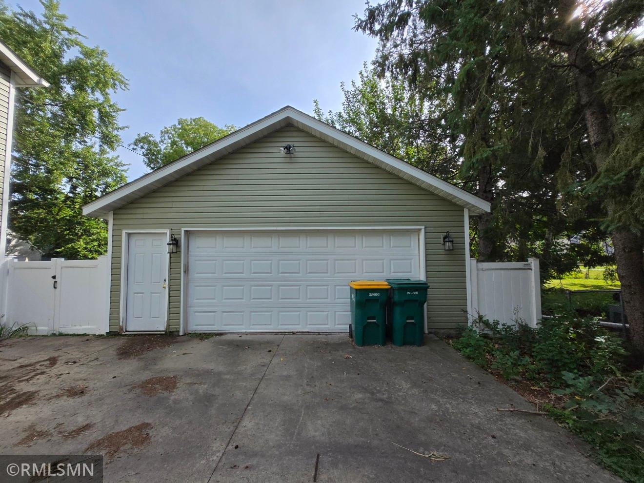 6509 2nd Avenue S Property Photo 5