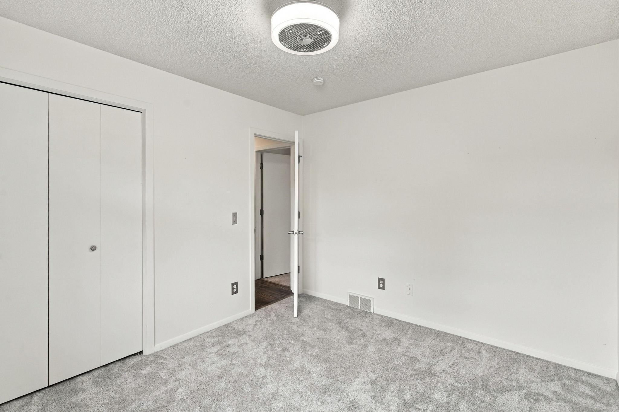 7721 112th Avenue N Property Photo 9