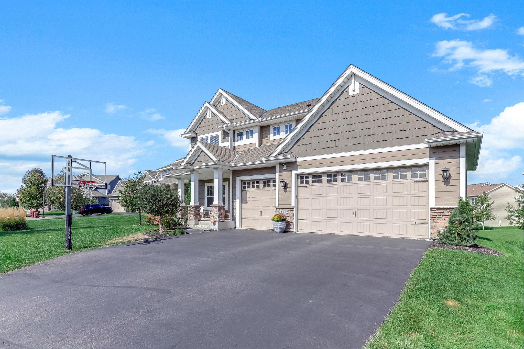 4848 Ashton Curve Property Photo 2