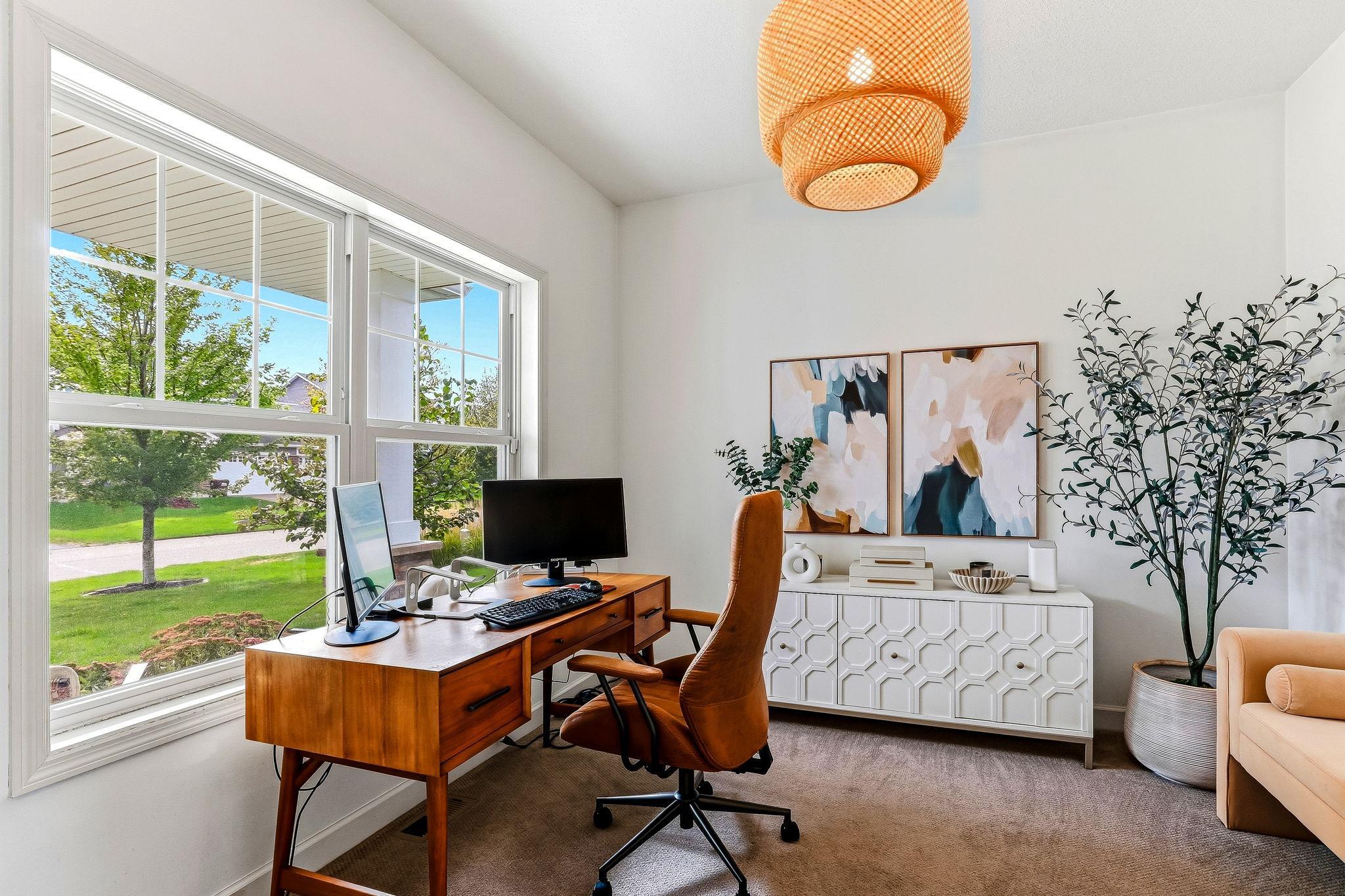 4848 Ashton Curve Property Photo 2