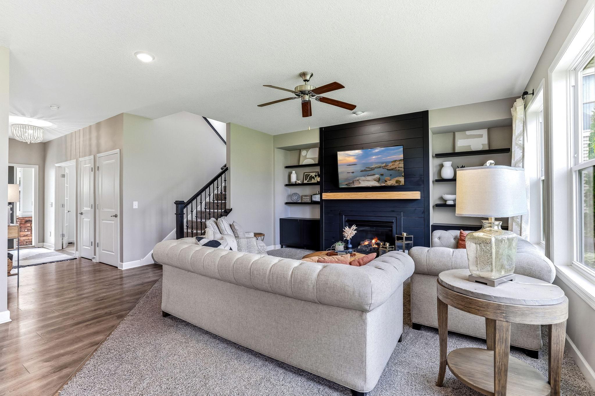 4848 Ashton Curve Property Photo 6